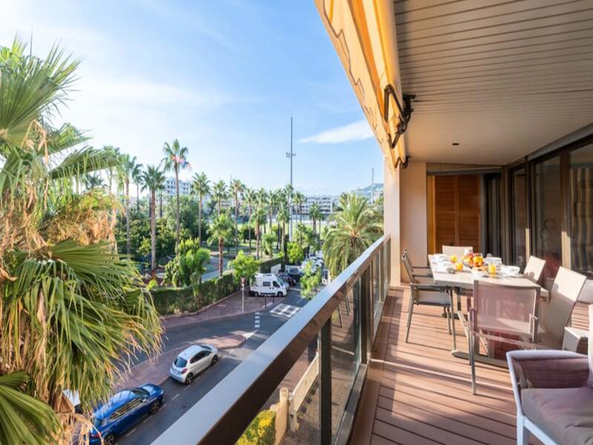 Licht appartement in Cannes met zeezicht, vlakbij het strand - foto 4