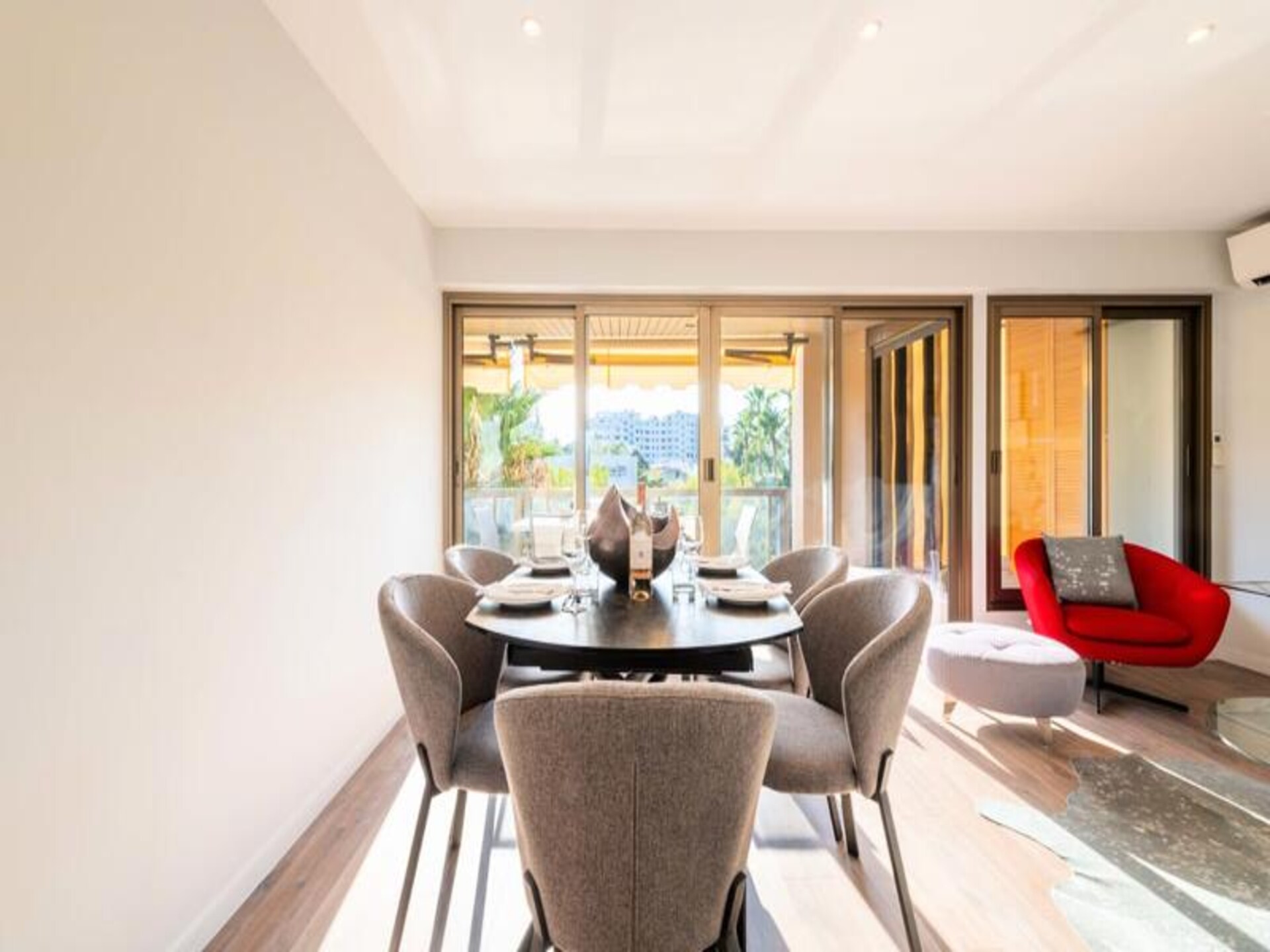 Licht appartement in Cannes met zeezicht, vlakbij het strand - foto 5