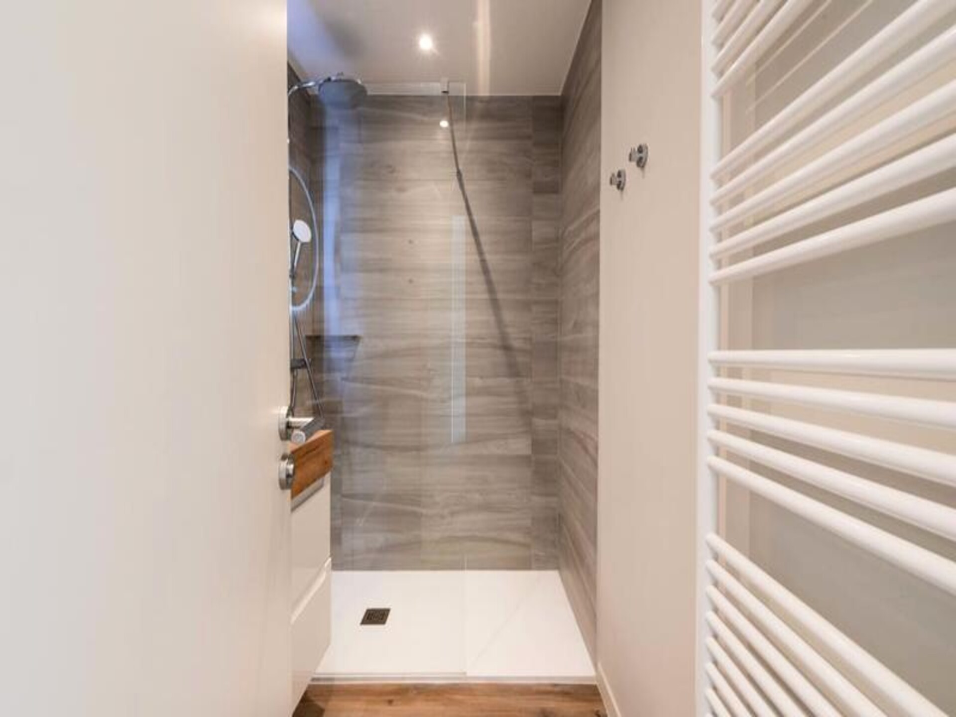 Licht appartement in Cannes met zeezicht, vlakbij het strand - foto 26