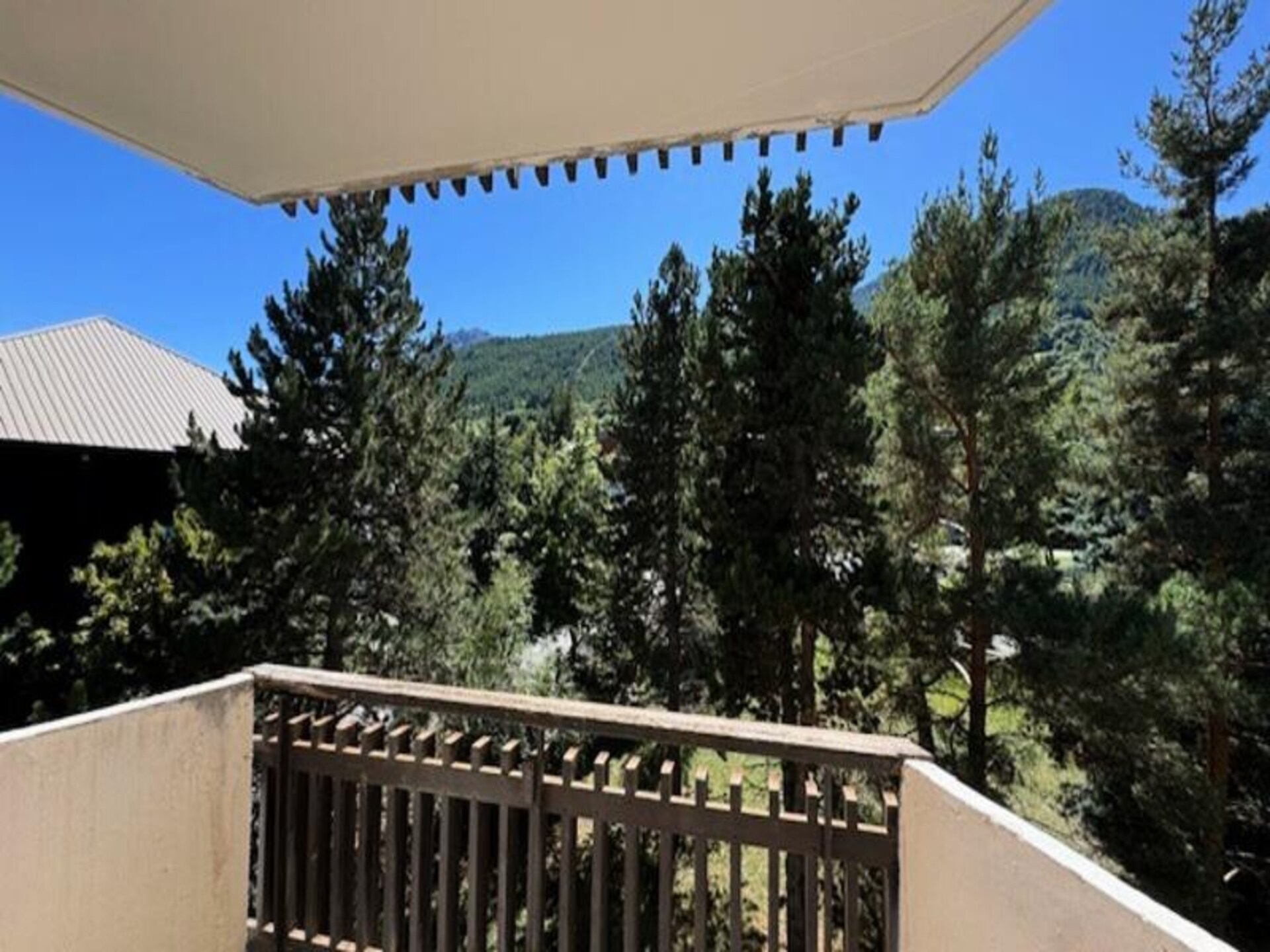 Appartement voor 6 personen met balkon en uitzicht op de Serre Chevalier-vallei - foto 11