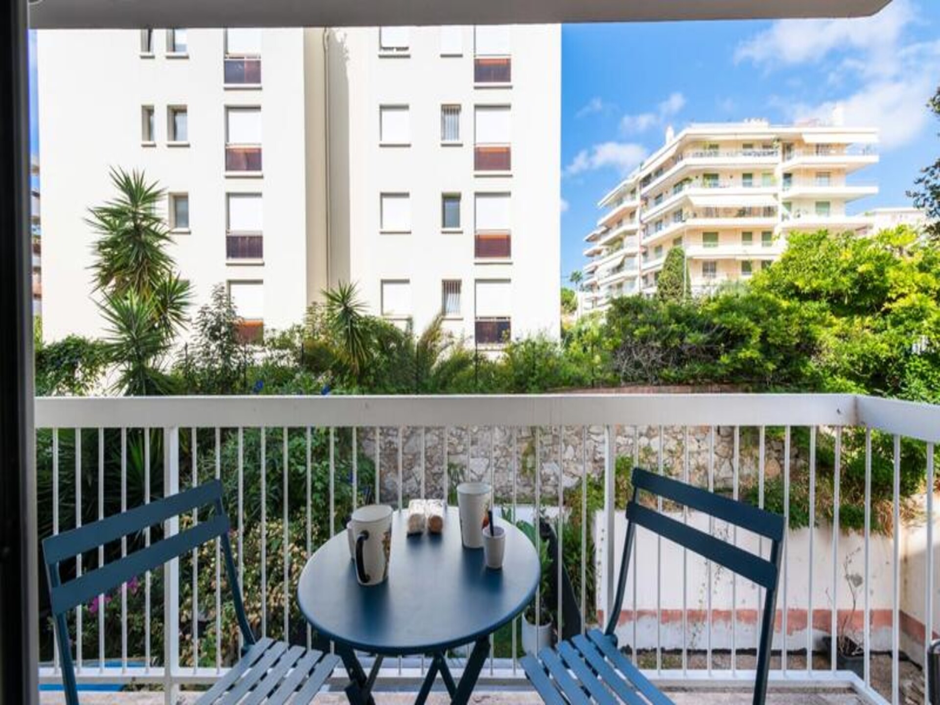 Stijlvol appartement met 2 balkons, 8 minuten van het strand in Cannes - foto 13