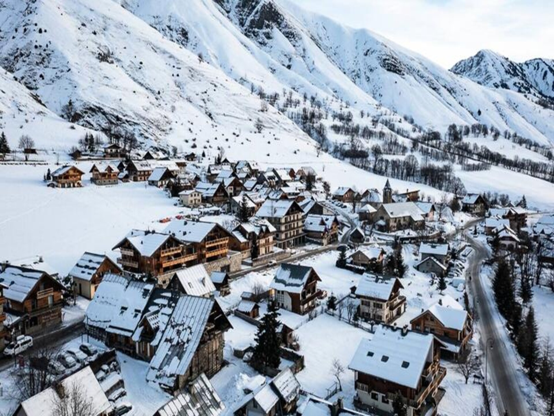 Licht appartement met bergzicht en terras nabij de pistes in St Sorlin - foto 7