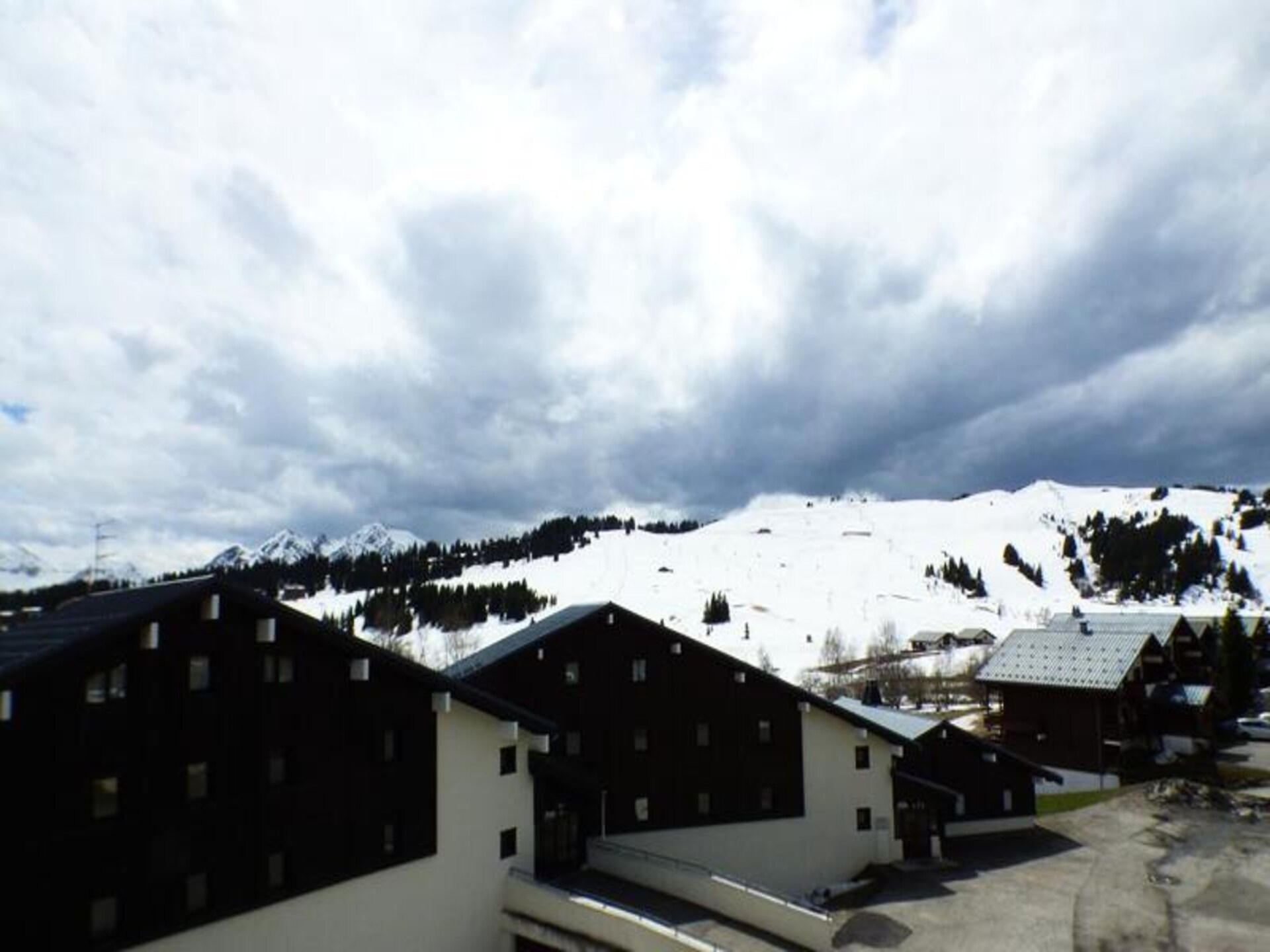 Knus studio-appartement op het zuiden met uitzicht op Mont Bisanne - foto 11