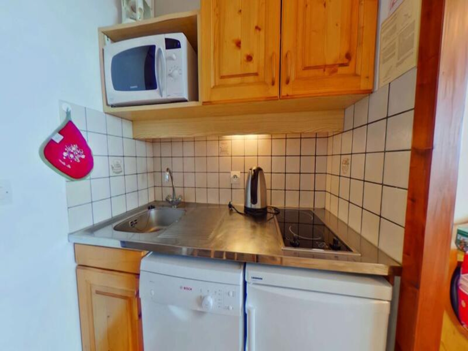 Knus appartement in Hauteluce met balkon en uitzicht op Mont Bisanne - foto 7