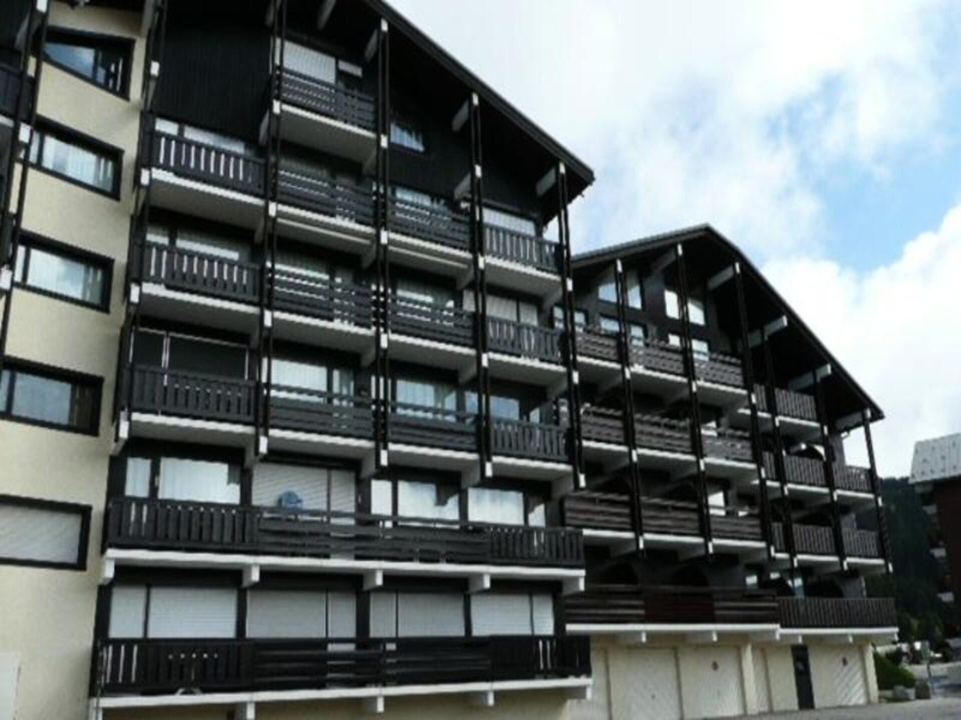 Knus appartement in Hauteluce met balkon en uitzicht op Mont Bisanne - foto 9