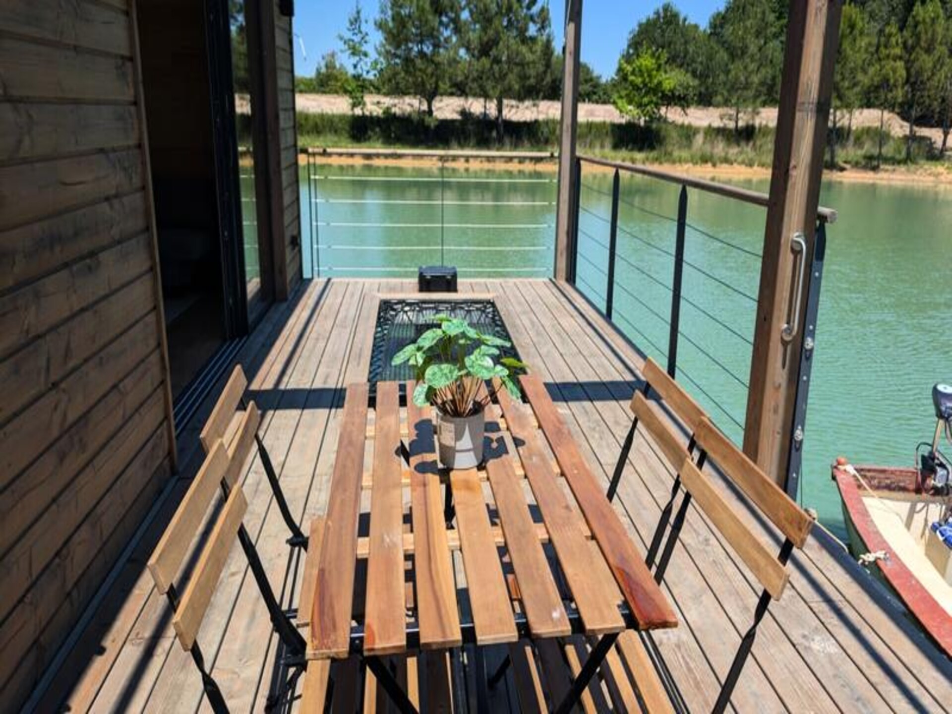 Unieke drijvende lodge op privévijver in de Dordogne - foto 4