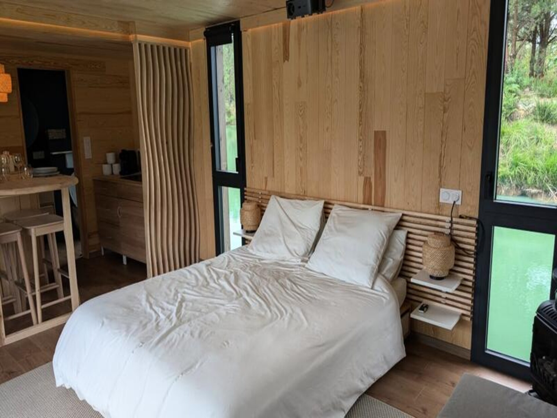 Unieke drijvende lodge op privévijver in de Dordogne - foto 9