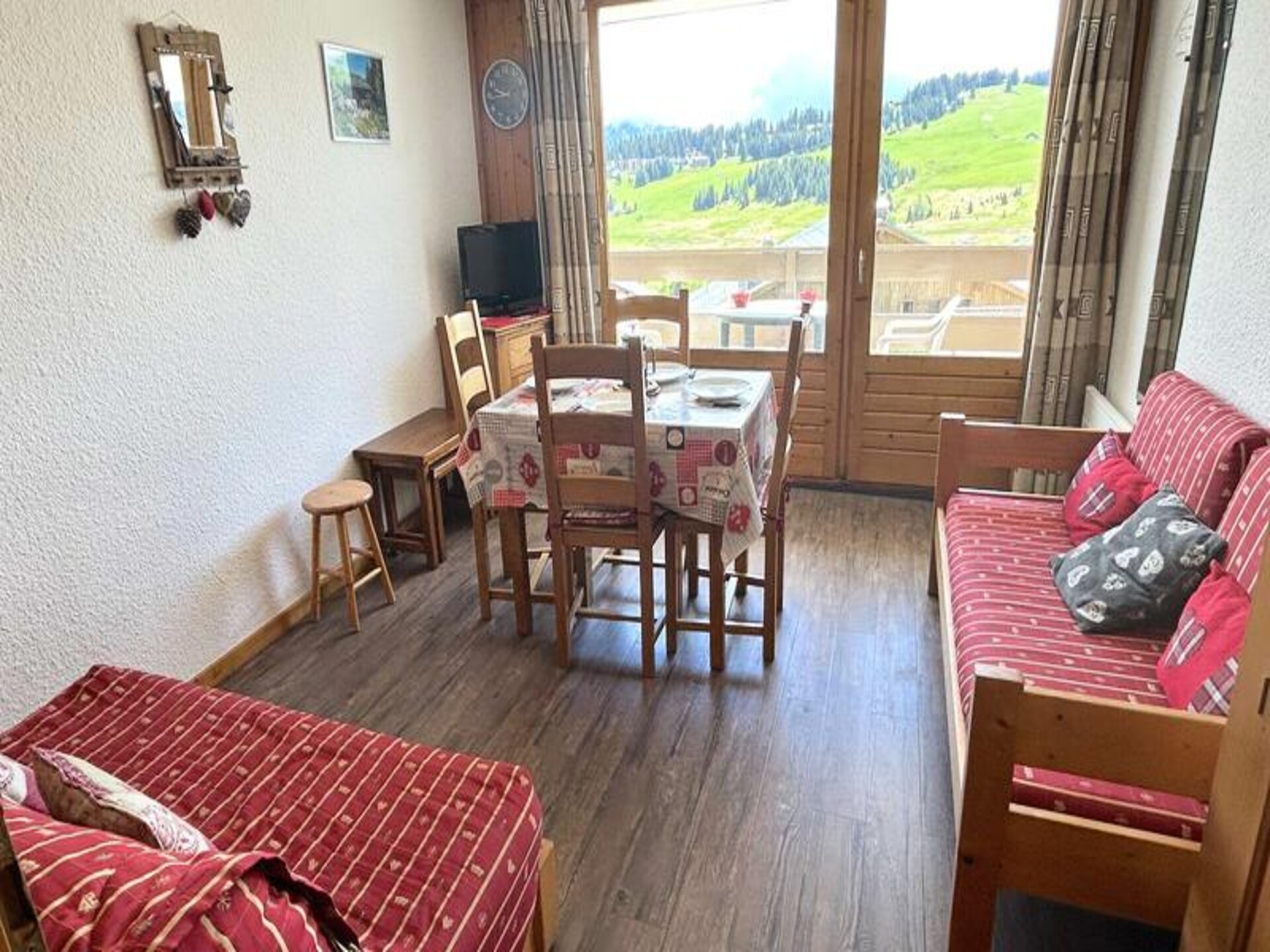 Zonnig appartement op het zuiden met uitzicht op de Mont Bisanne - foto 1