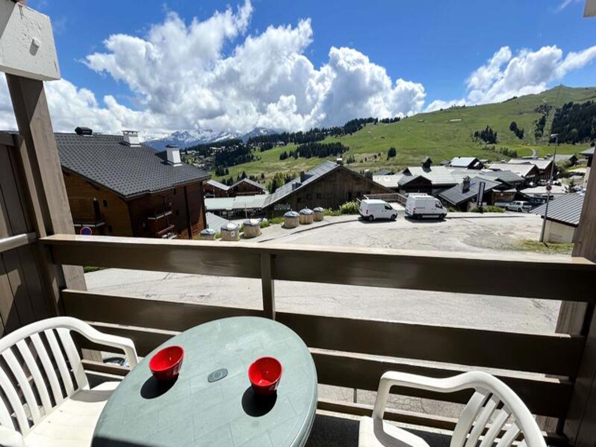 Zonnig appartement op het zuiden met uitzicht op de Mont Bisanne - foto 6