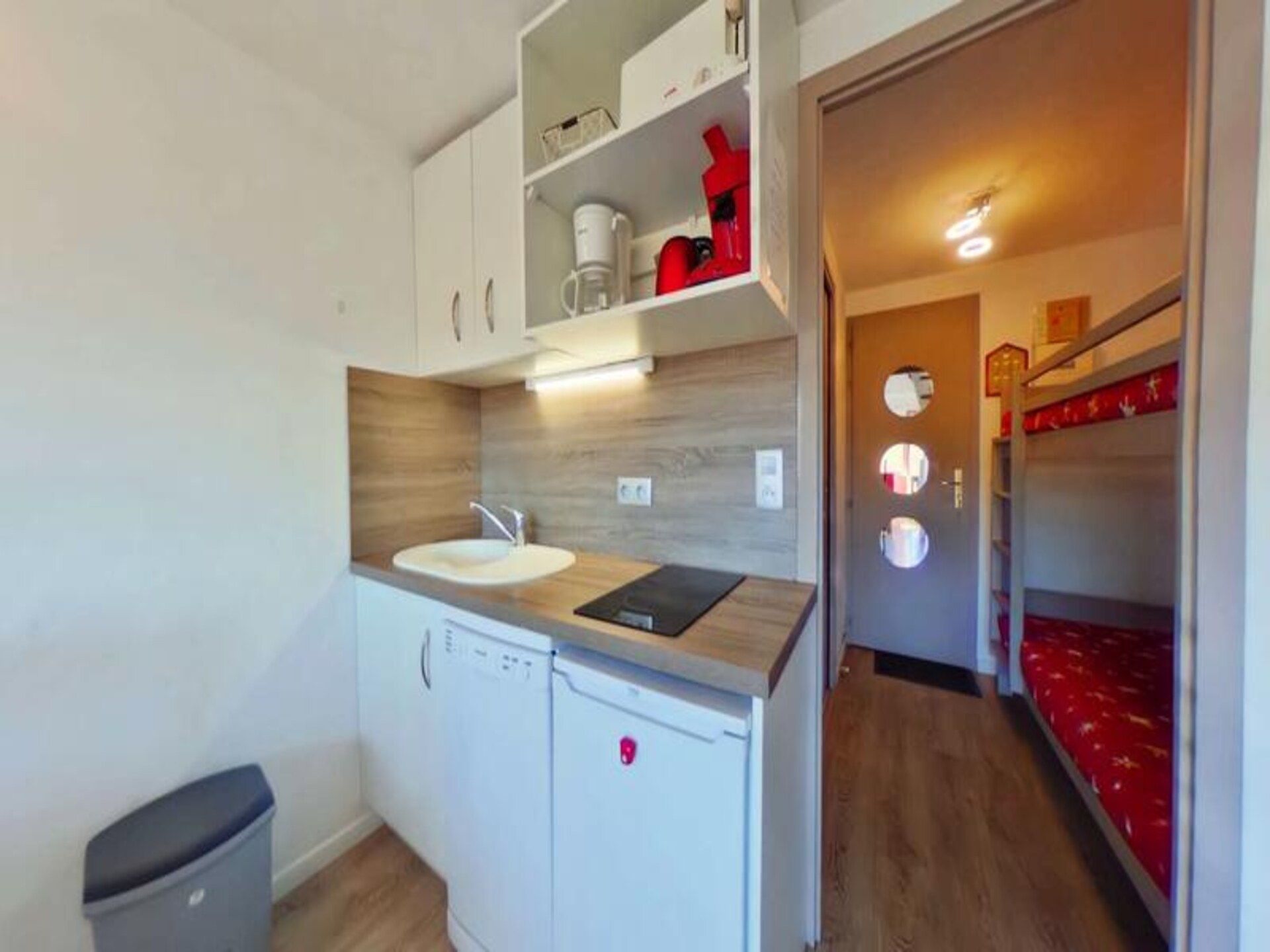Zonnig studio-appartement met balkon en panoramisch uitzicht op Mont Bisanne - foto 2