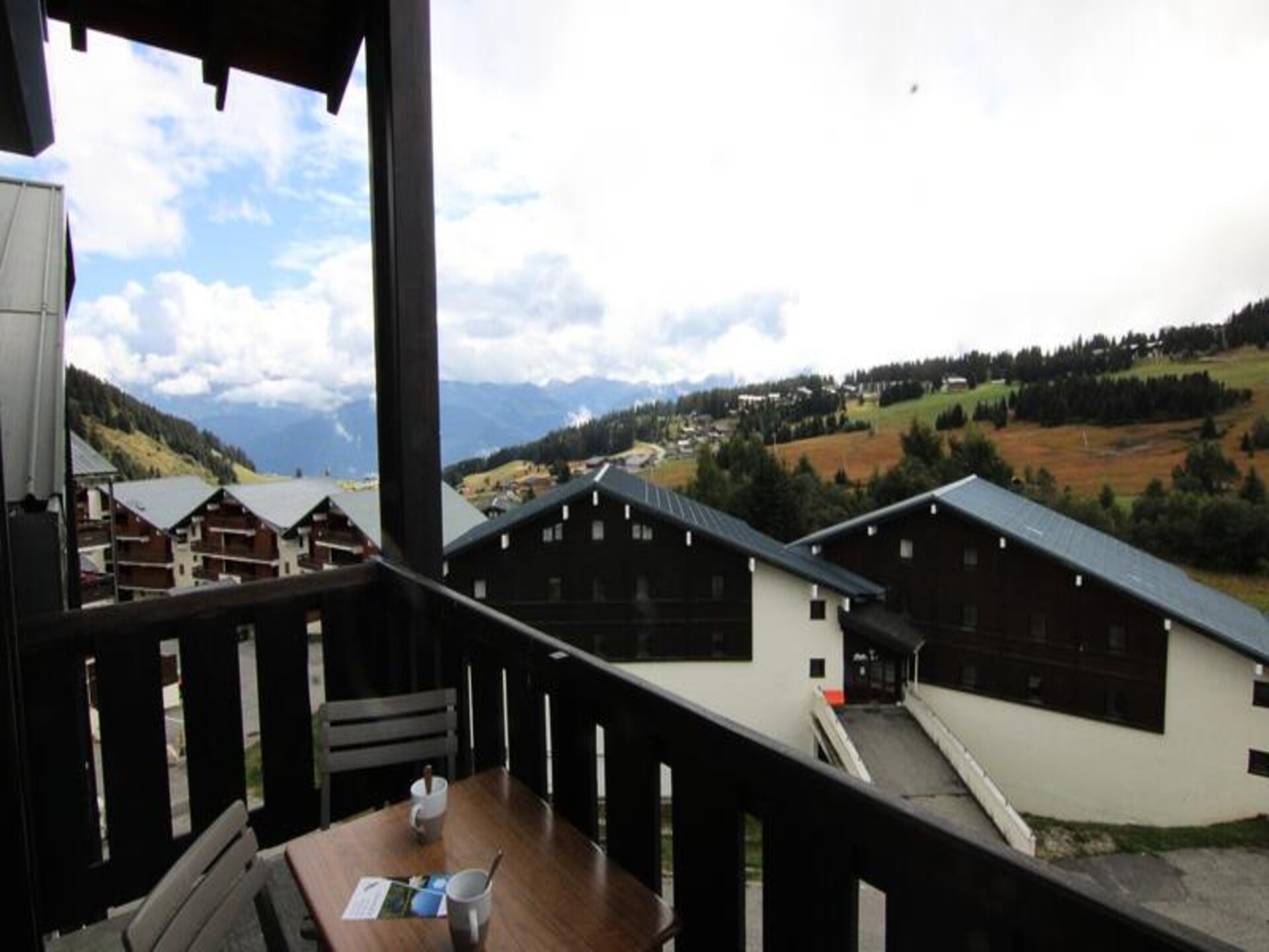 Zonnig studio-appartement met balkon en panoramisch uitzicht op Mont Bisanne - foto 8