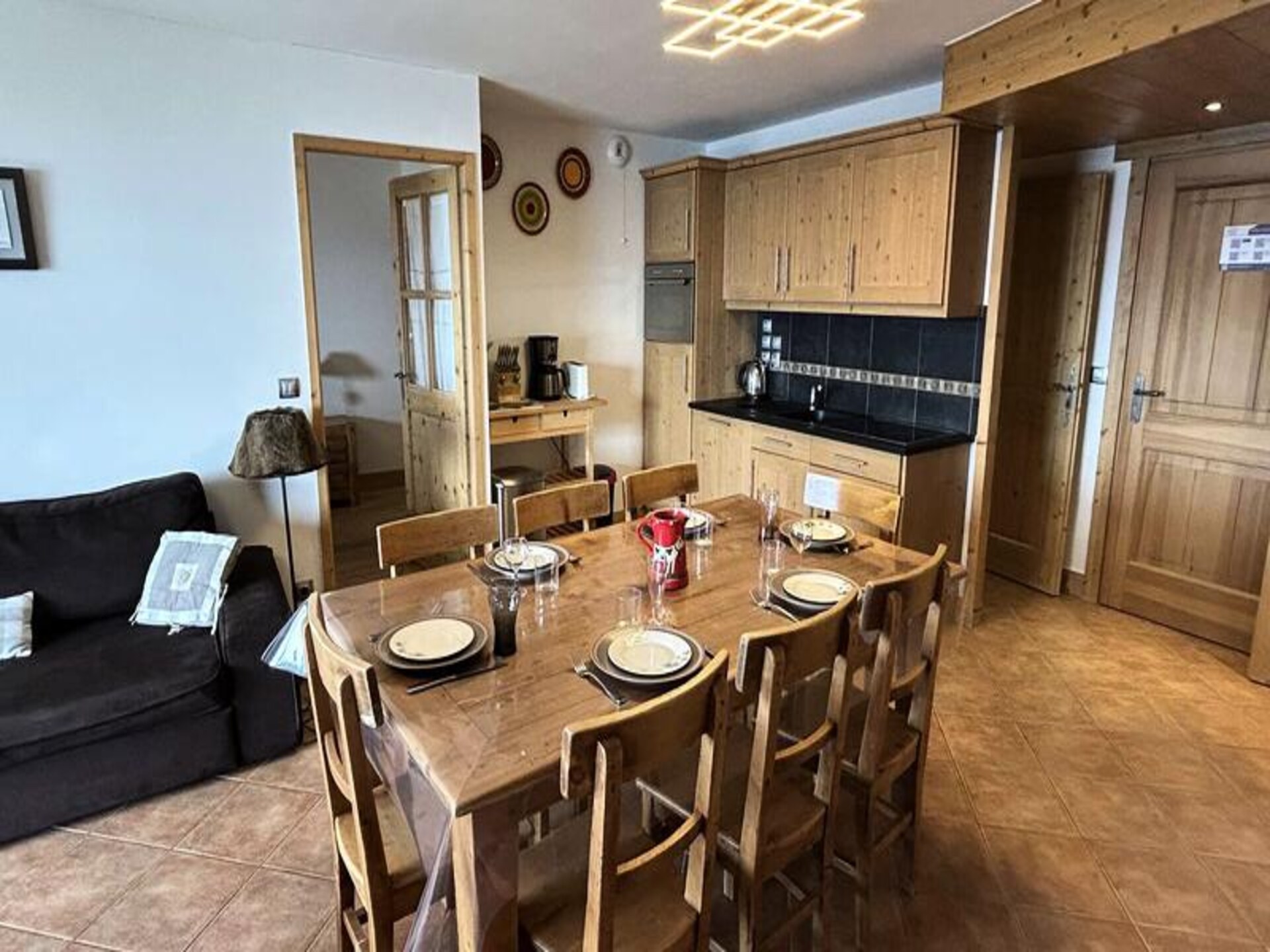 Ruim appartement voor 8 personen met balkon en toegang tot binnenzwembad - foto 8