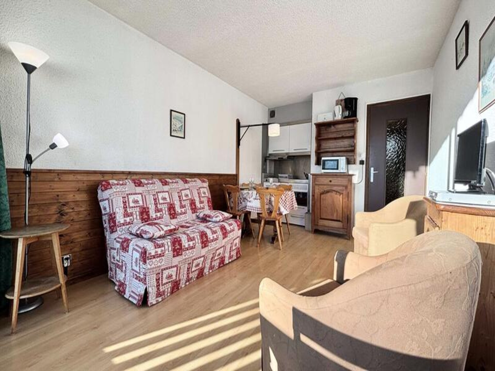 Knusse studio op de piste in Notre Dame de Bellecombe met balkon - foto 2
