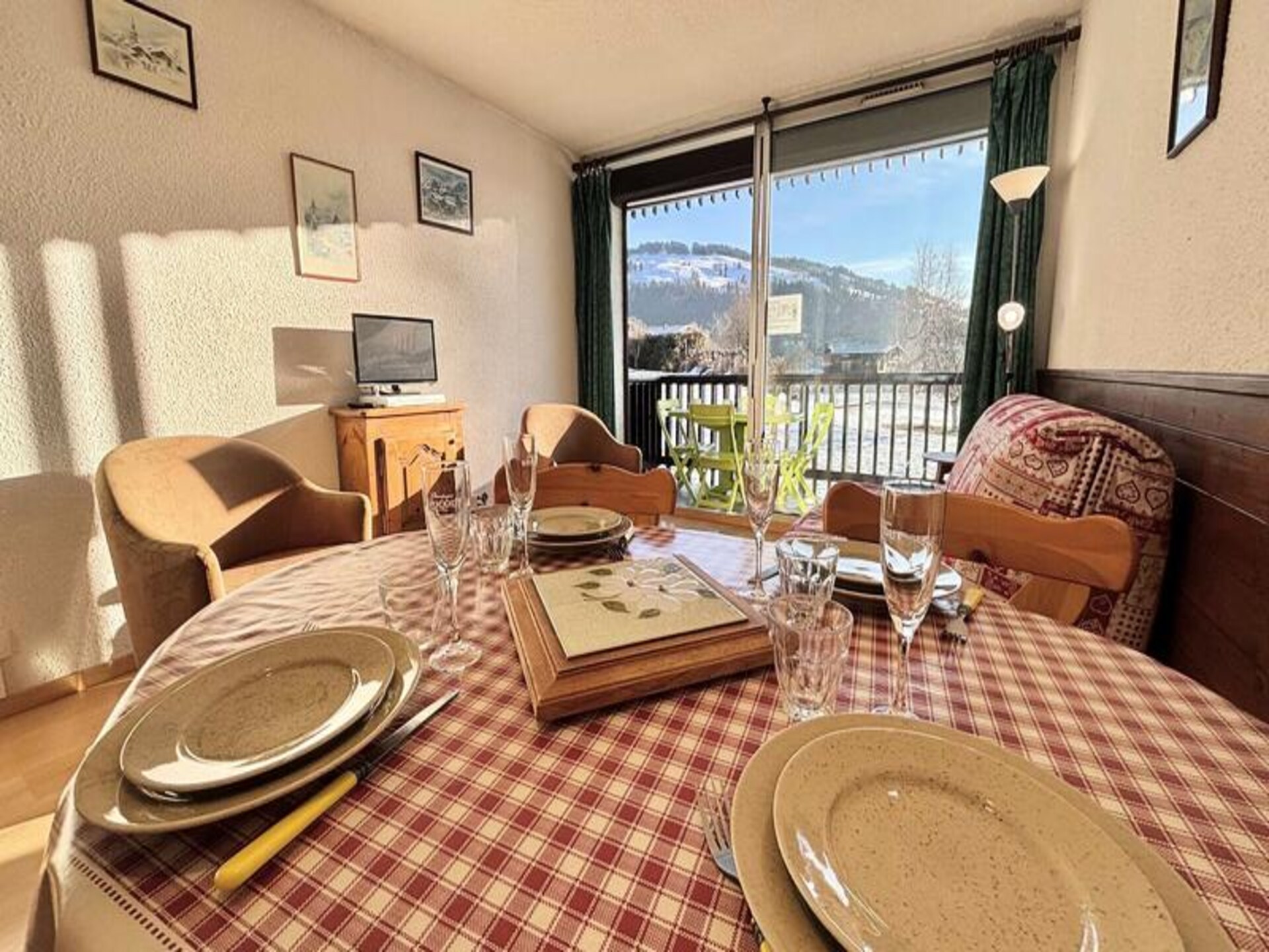 Knusse studio op de piste in Notre Dame de Bellecombe met balkon - foto 8