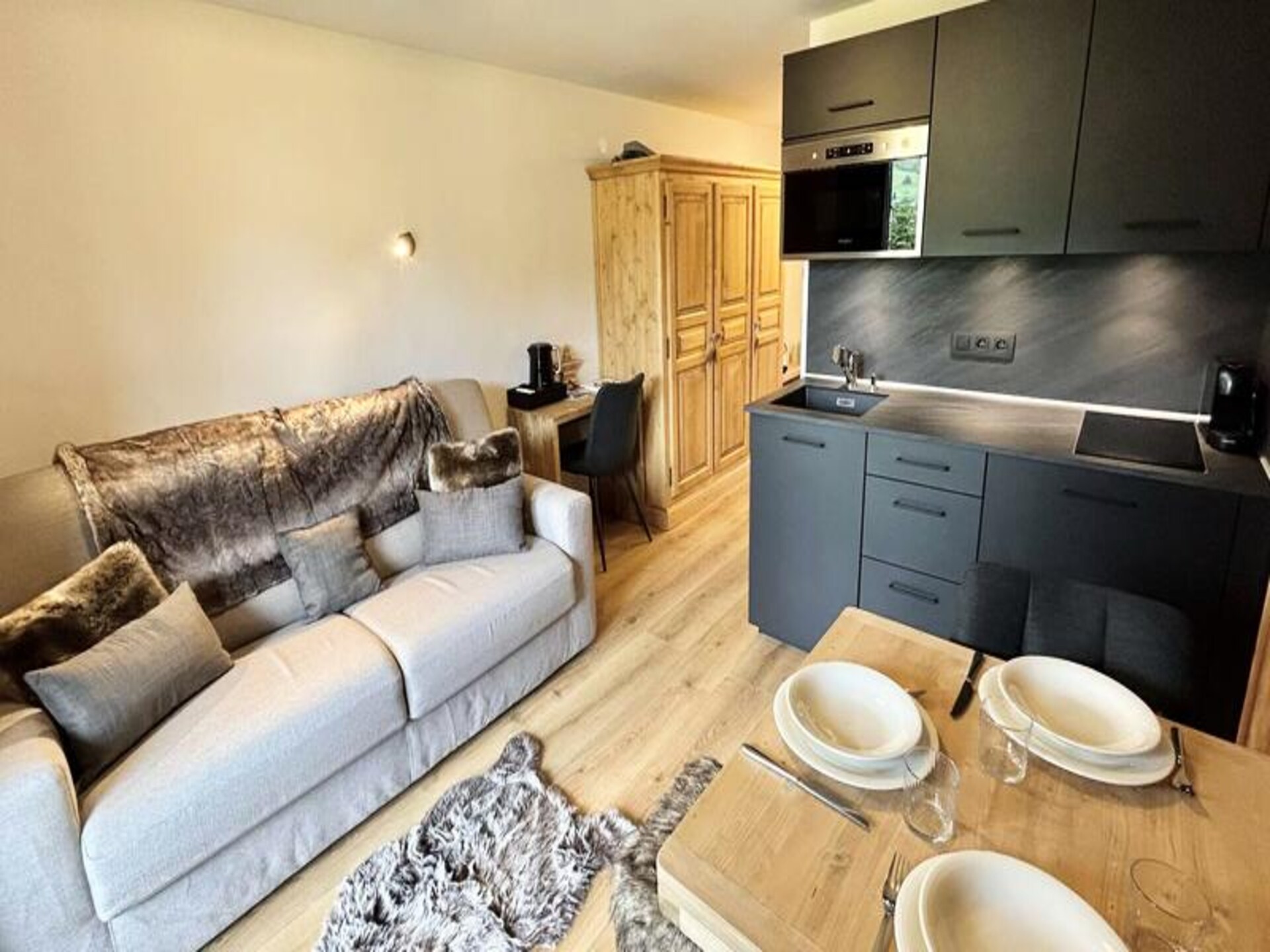 Knus appartement met zuidbalkon nabij de pistes van Megève - foto 2