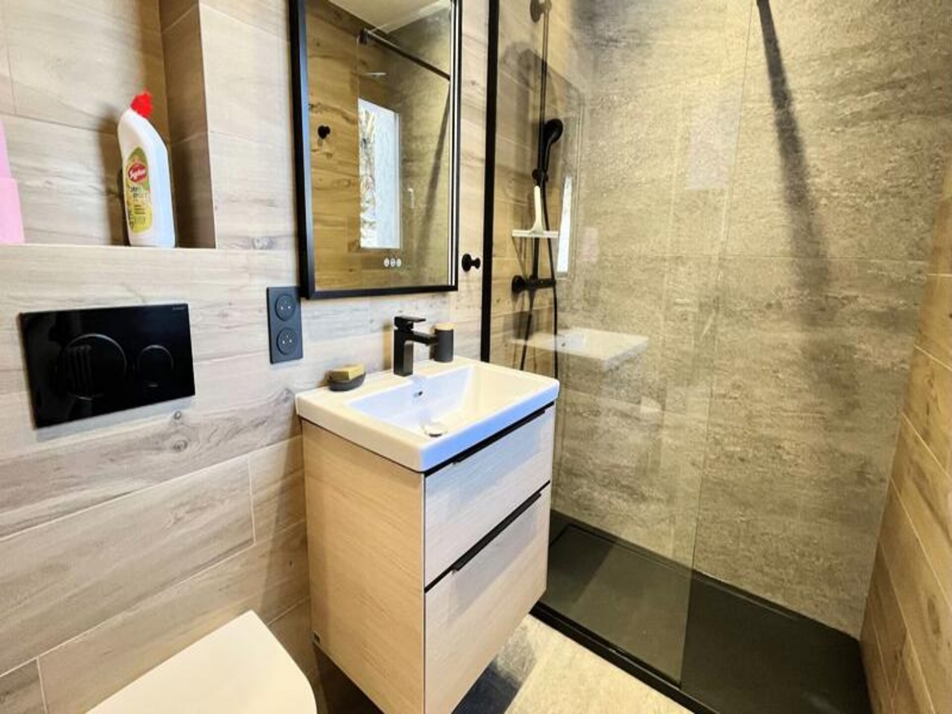 Gezellig studio-appartement in hartje Megève met eigen parkeerplaats - foto 11