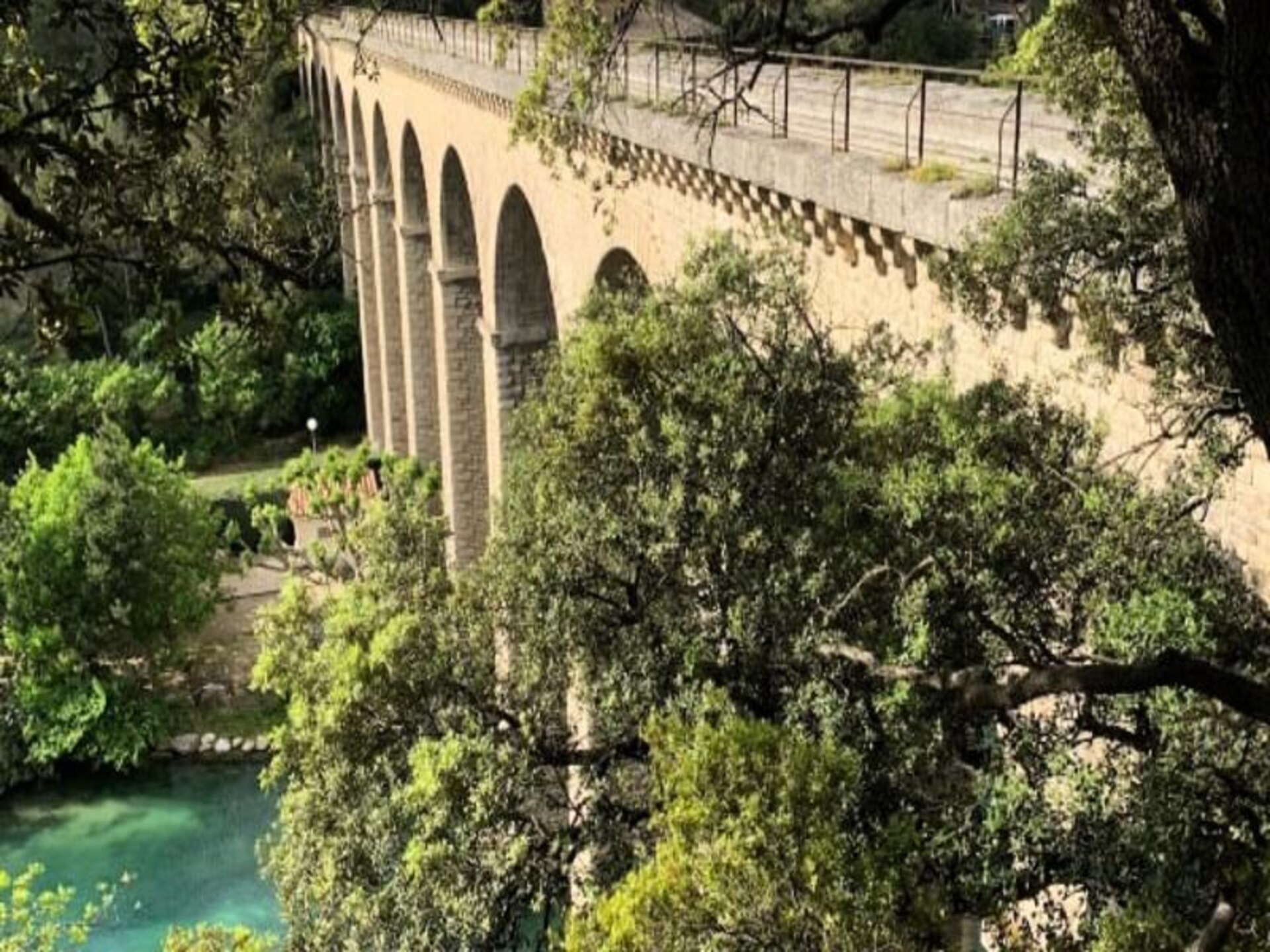 Fleurs De Provence: Stijlvol appartement in hartje L'Isle-sur-la-Sorgue - foto 15