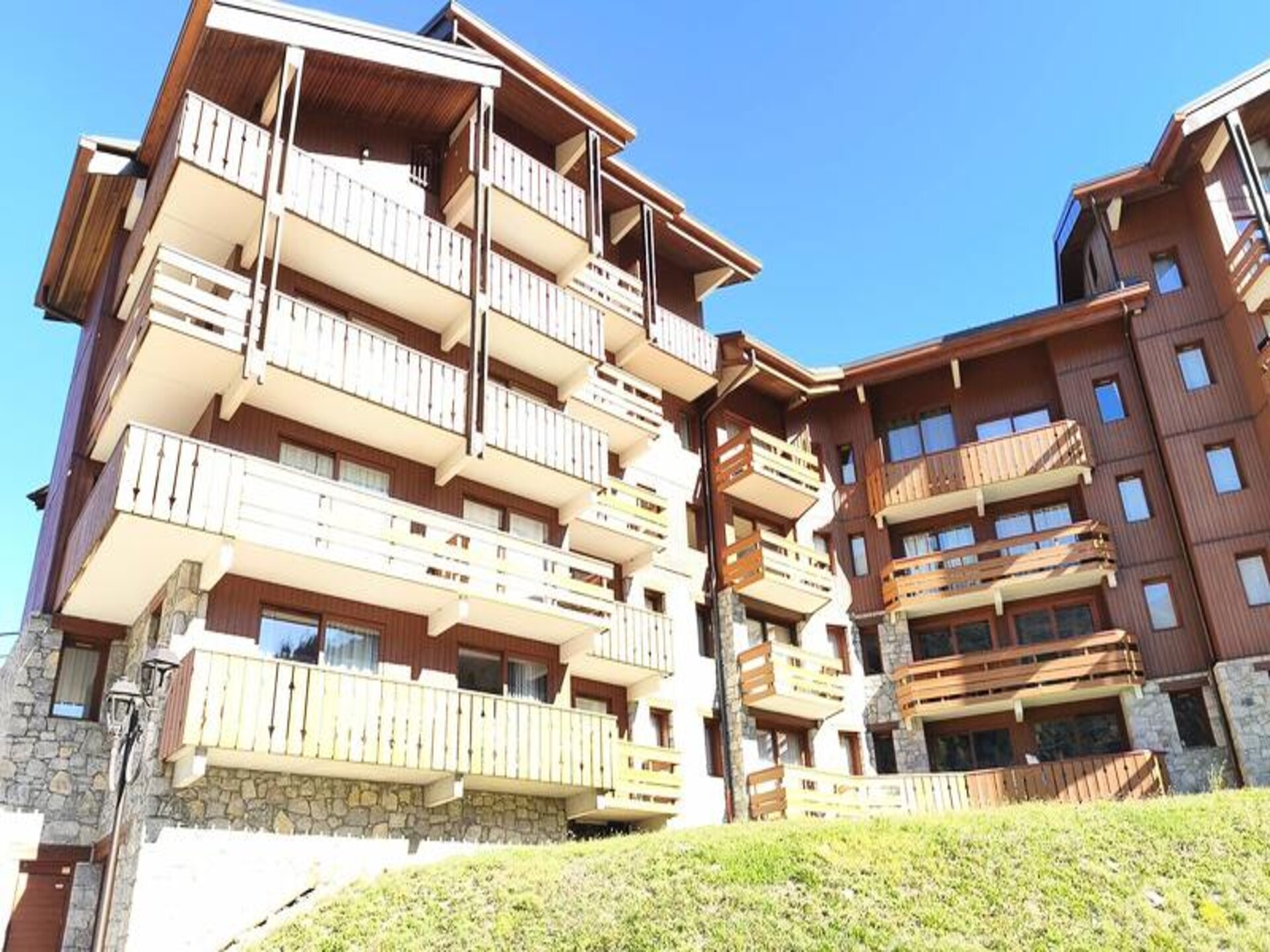 Compact appartement in Méribel Mottaret met balkon en Alpen-uitzicht - foto 13