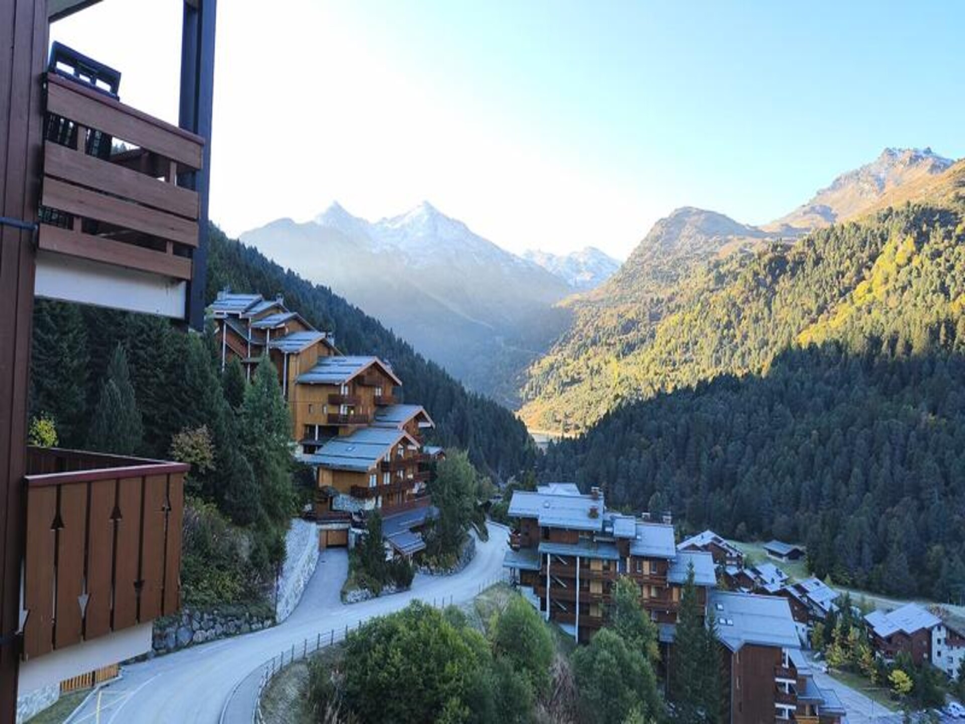 Compact appartement in Méribel Mottaret met balkon en Alpen-uitzicht - foto 17