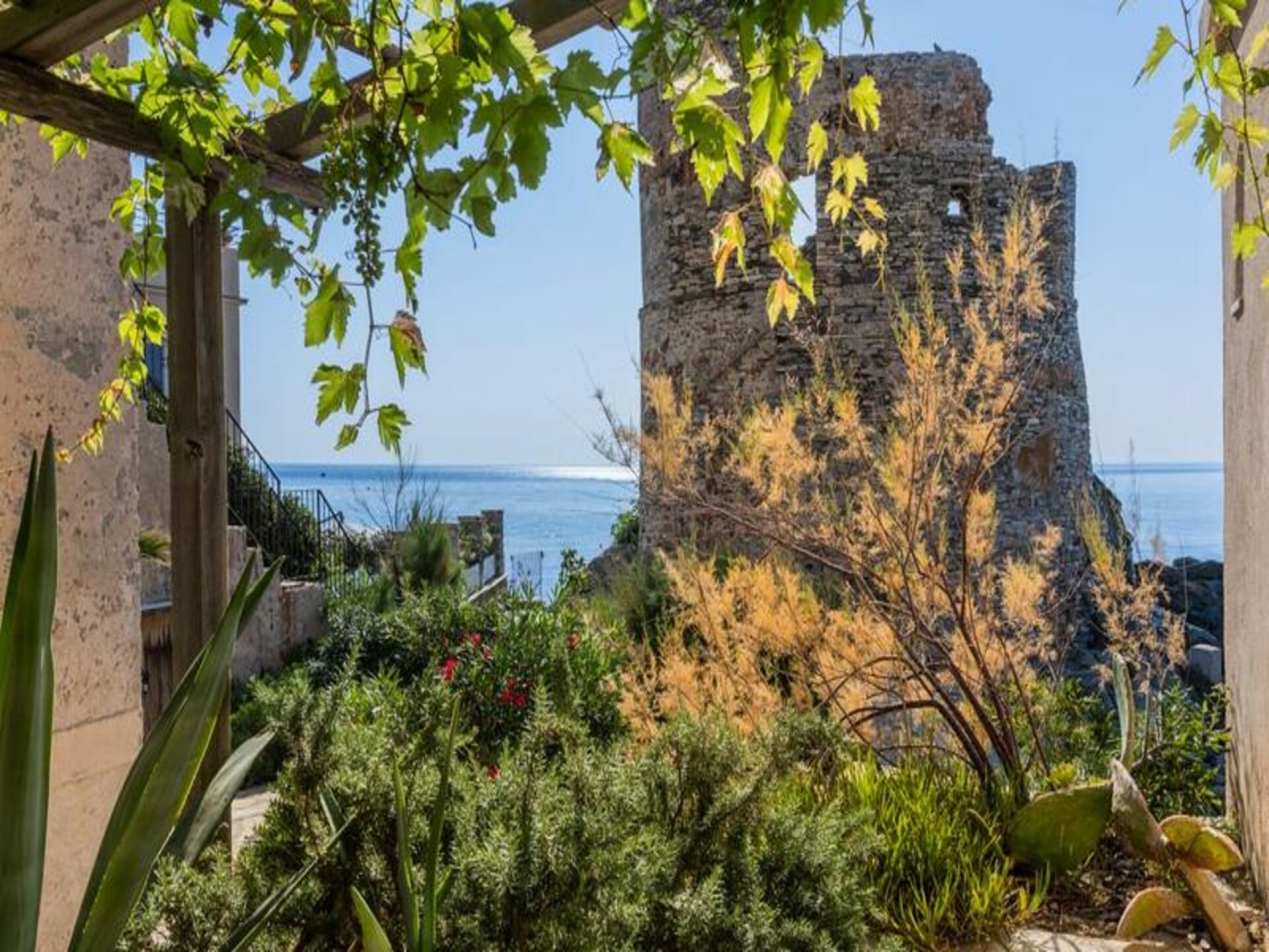Authentiek vissershuis aan zee met jacuzzi in Erbalunga, Cap Corse - foto 7