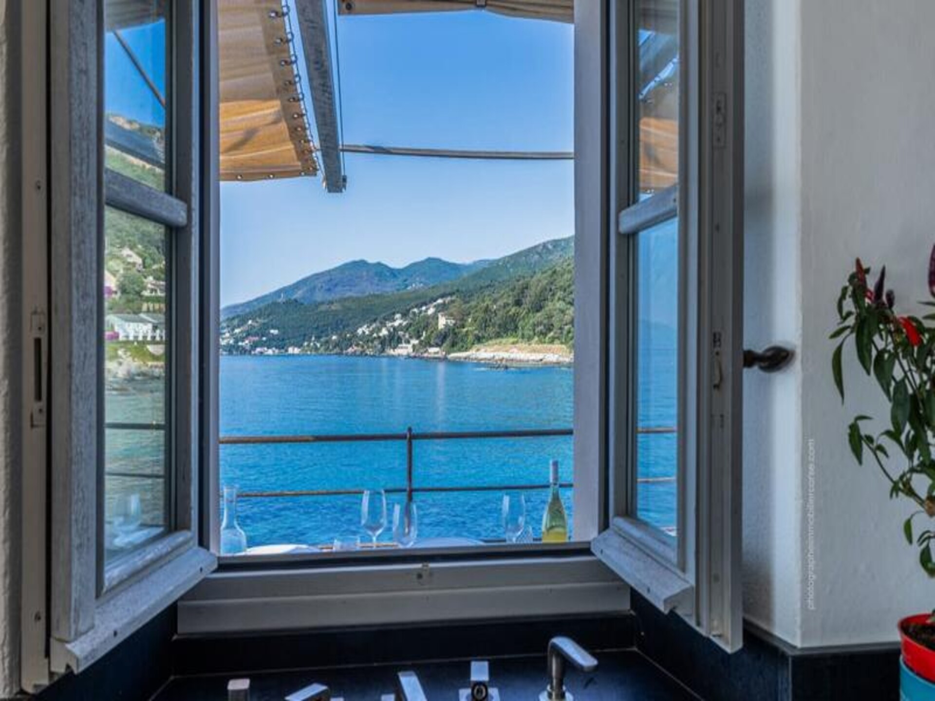 Authentiek vissershuis aan zee met jacuzzi in Erbalunga, Cap Corse - foto 12