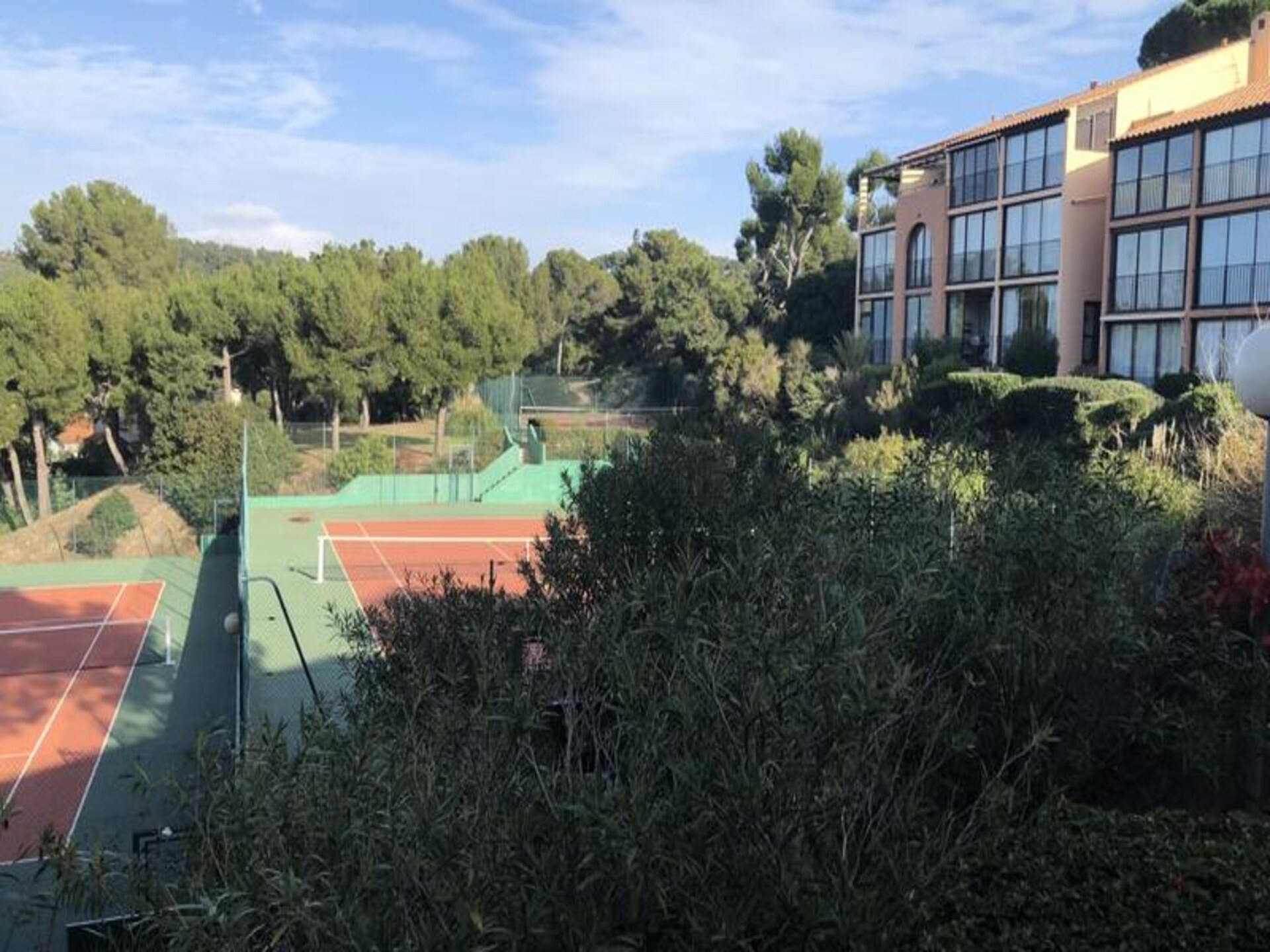 Panoramisch zeezicht appartement voor 6 personen met zwembad in Saint-Mandrier - foto 31