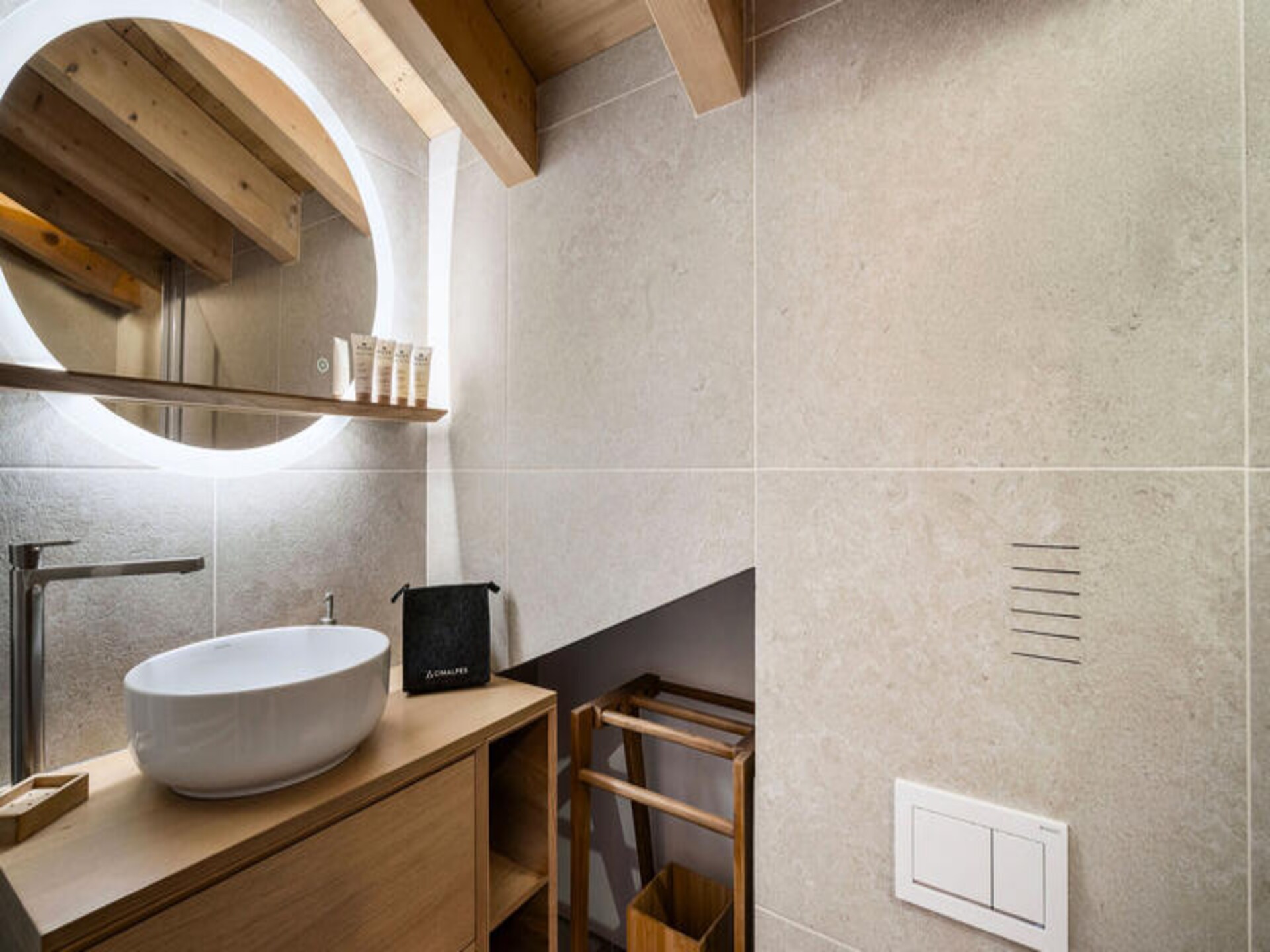 Luxe ski-in/ski-out appartement in Courchevel 1850 voor 6 personen - foto 11