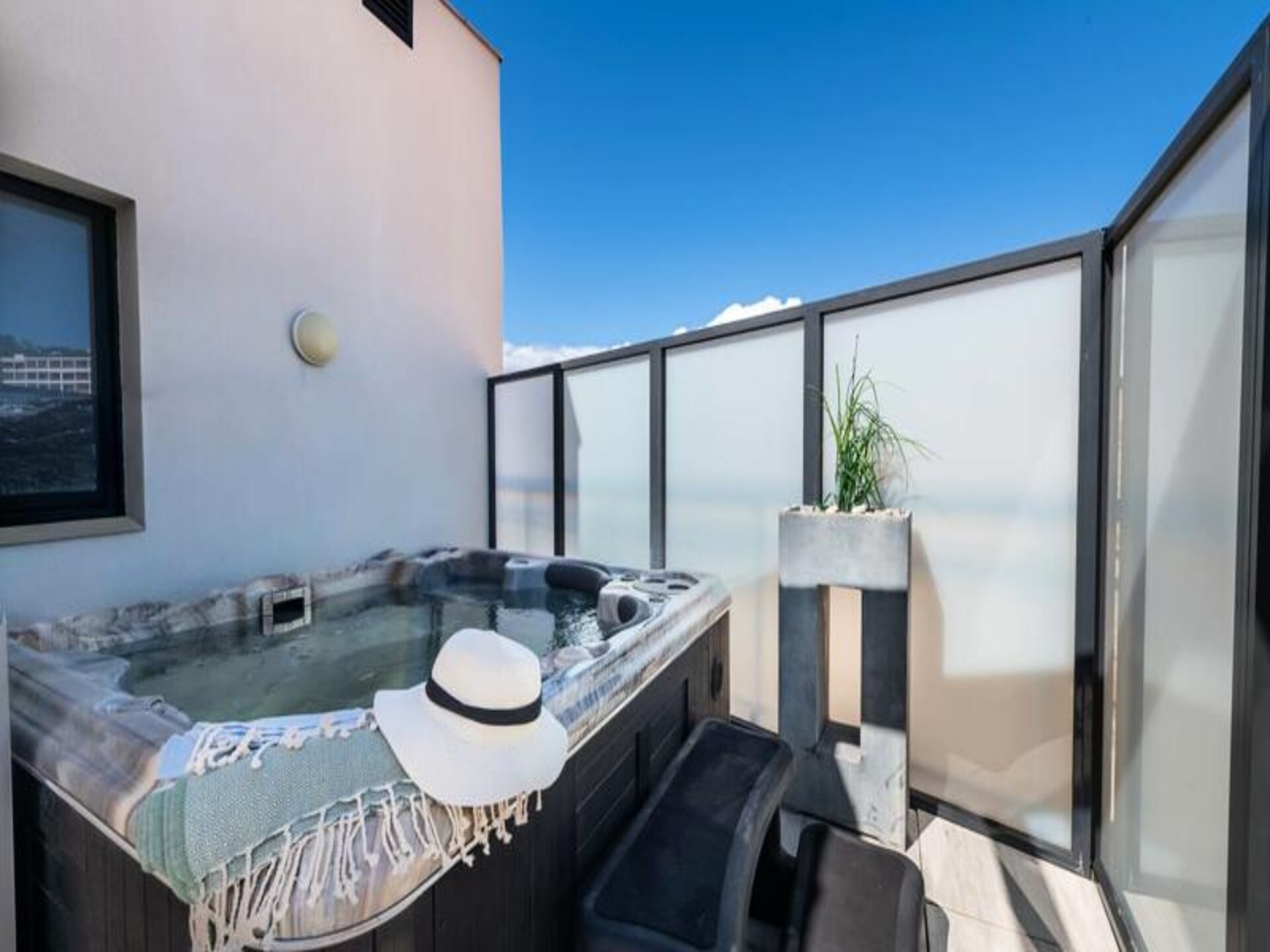 Résidence 4p: Dakappartement met jacuzzi in Cannes, 6 pers., 95m² - foto 25