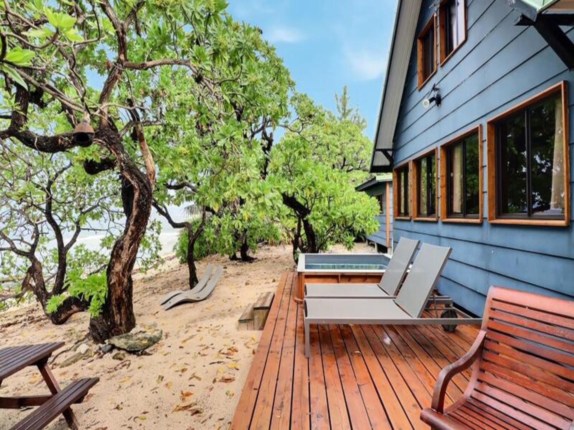 Strandhuis Fare Vainina aan de lagune van Moorea – 120 m² voor 6 personen - foto 3
