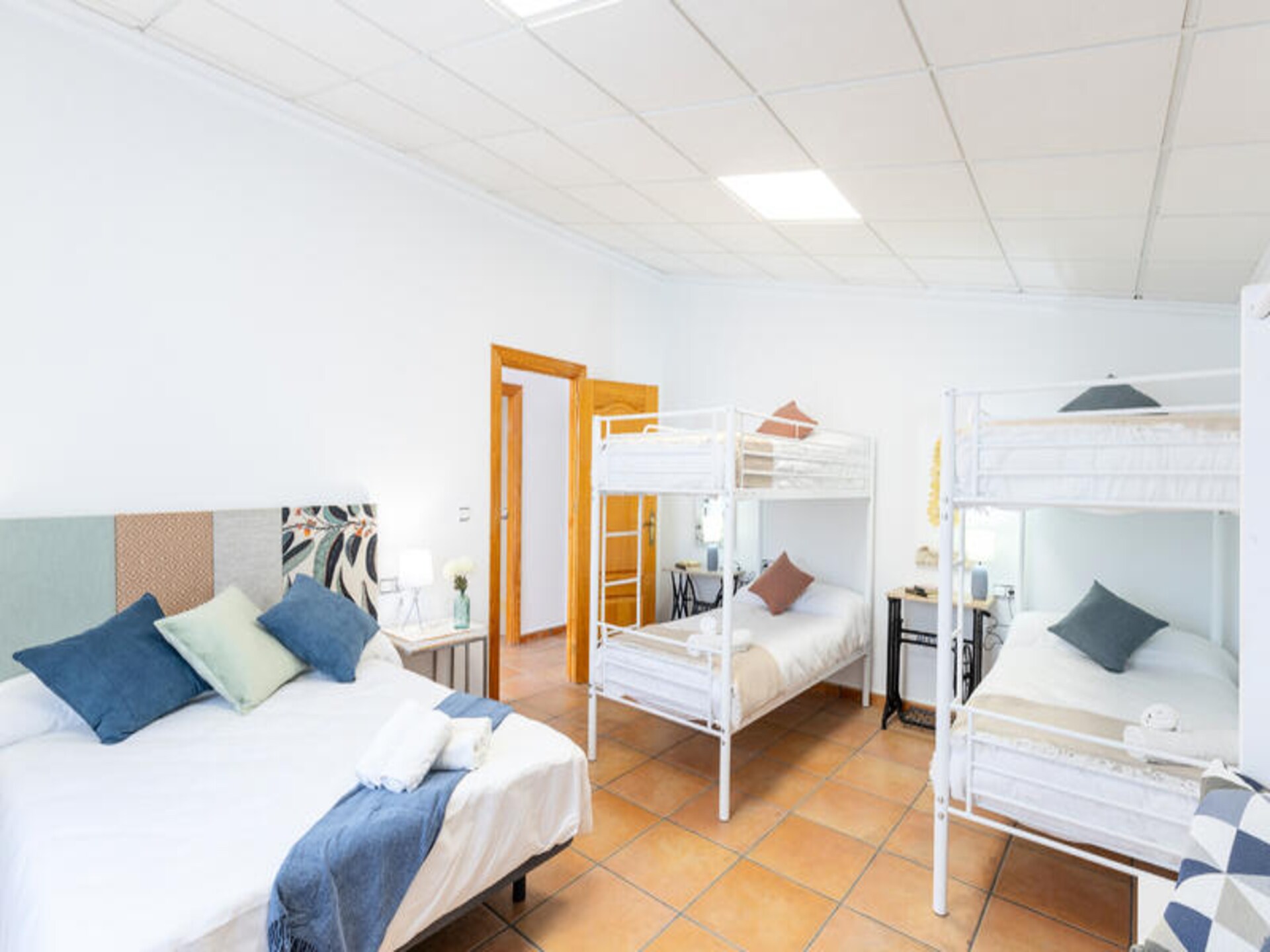 Ruim vakantiehuis voor 16 personen met privézwembad nabij Algorfa - foto 43