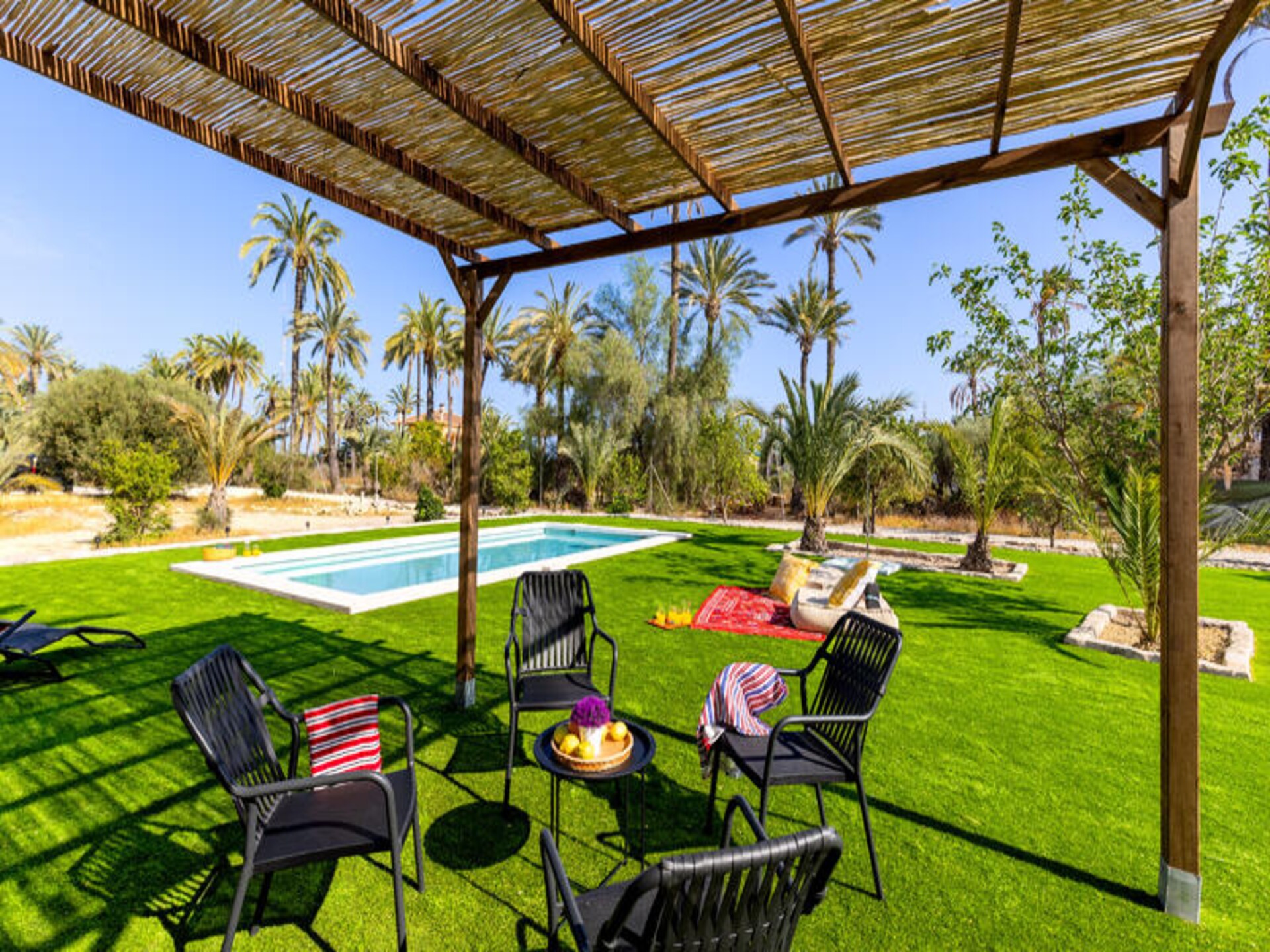 Authentiek landhuis bij Elche met privézwembad en palmentuin - foto 20
