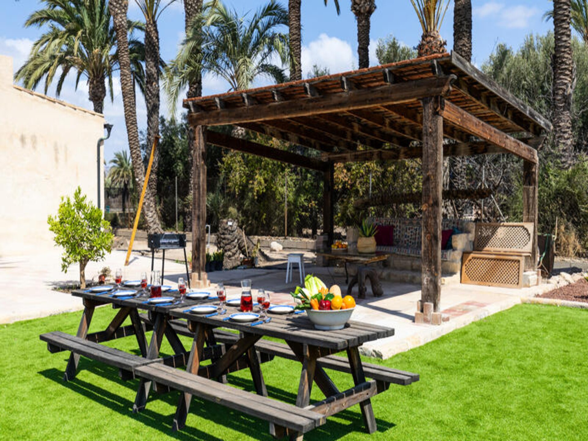 Authentiek landhuis bij Elche met privézwembad en palmentuin - foto 34