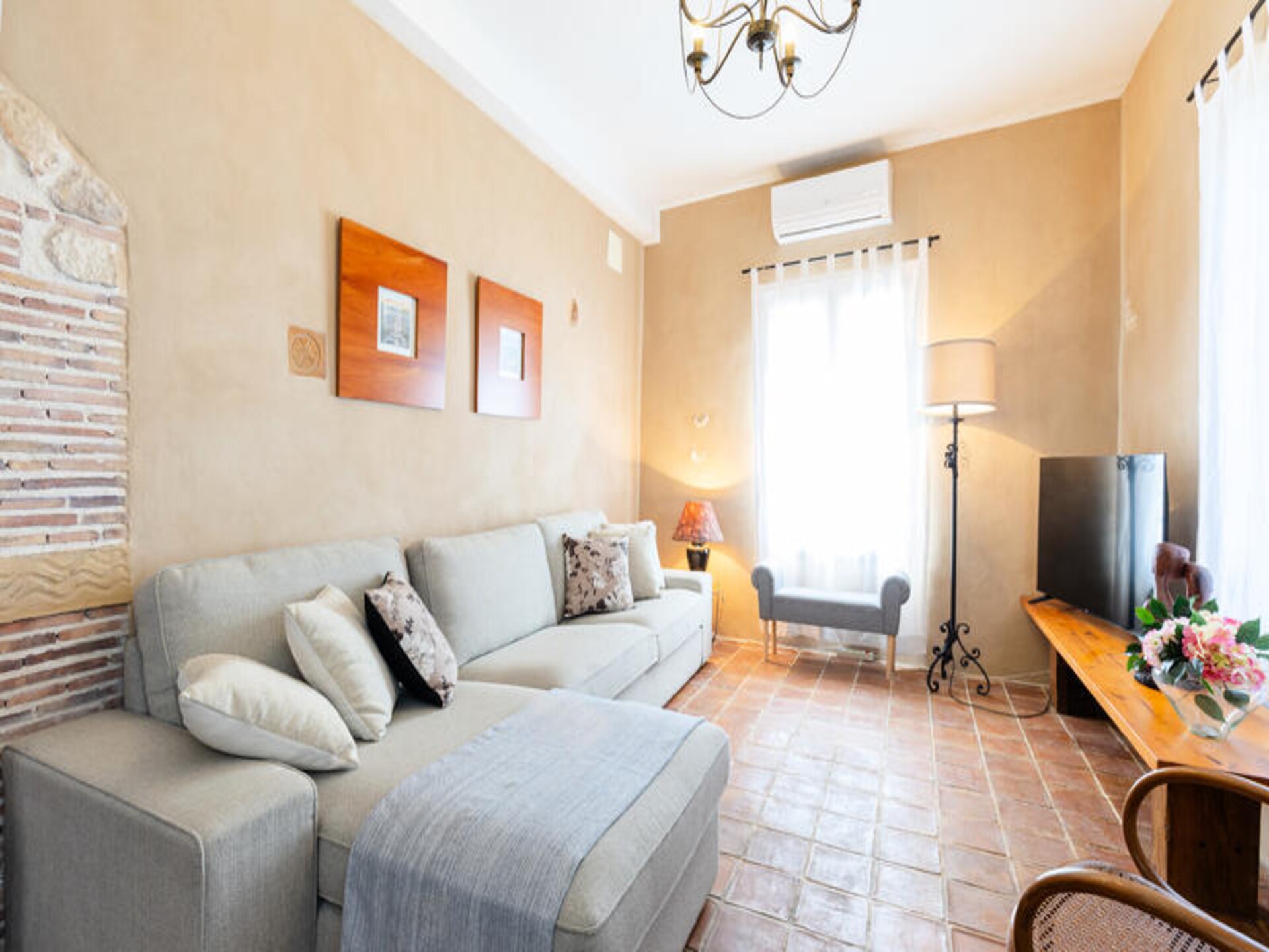 Authentiek landhuis bij Elche met privézwembad en palmentuin - foto 39