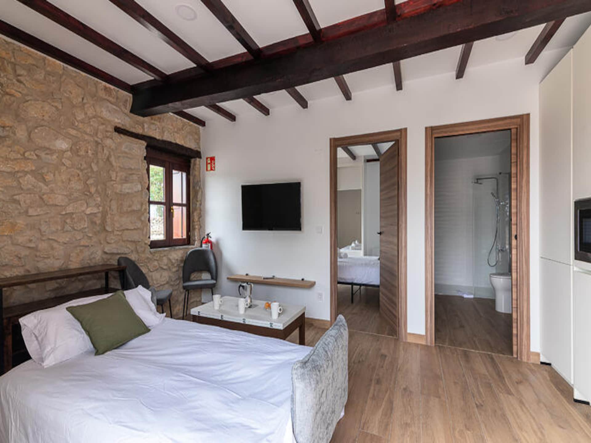 Nieuw appartement in Miengo, 5 minuten van strand Marzán en Los Caballos - foto 11