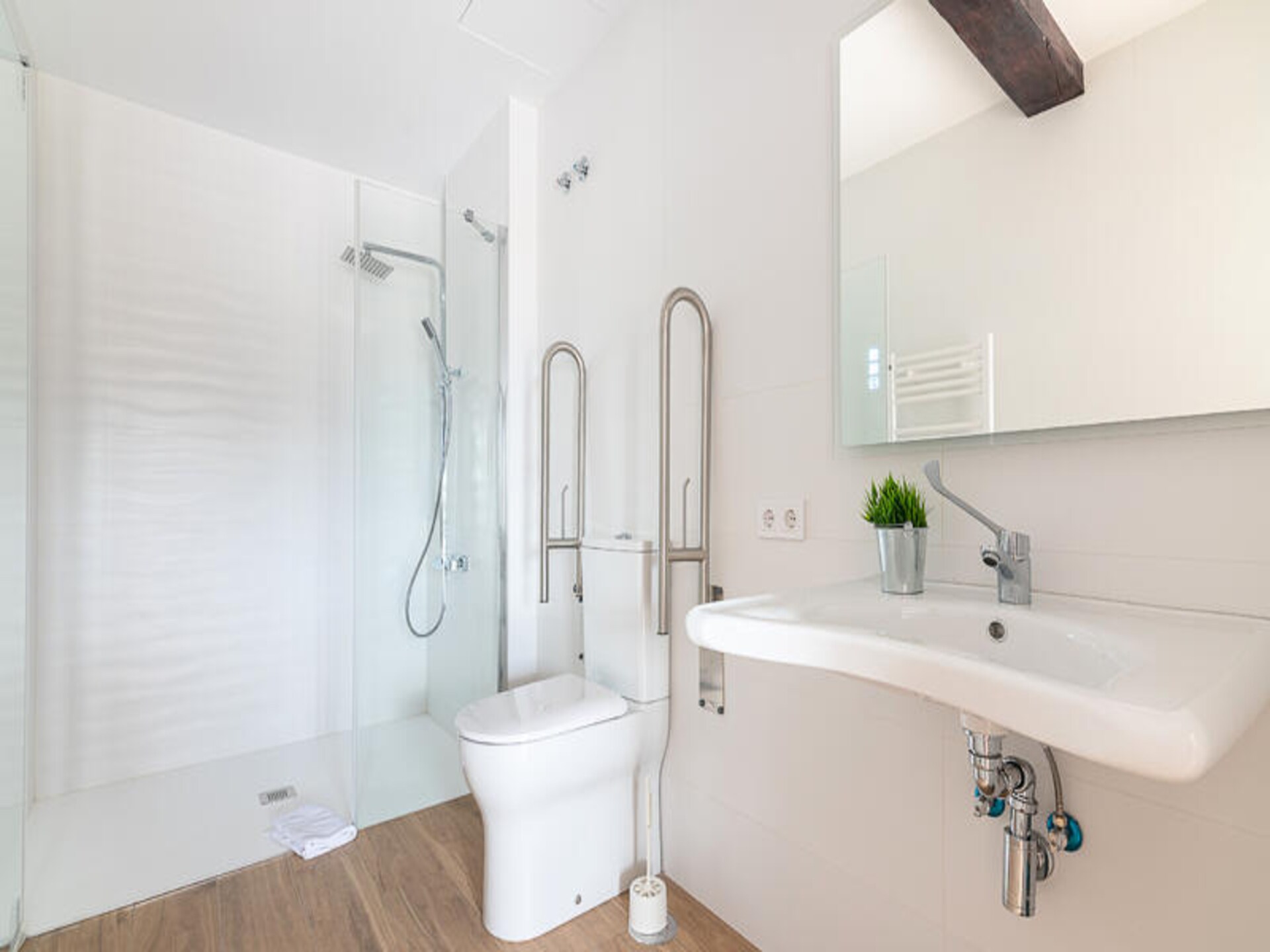 Nieuw appartement in Miengo, 5 minuten van strand Marzán en Los Caballos - foto 14
