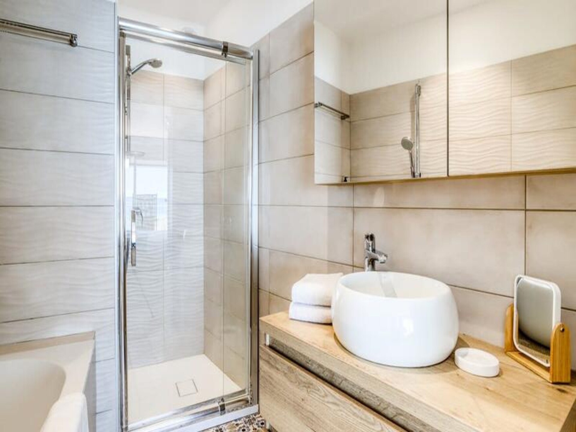 Zeezichtsuite in Le Lavandou – hotelcomfort aan de Middellandse Zee - foto 14