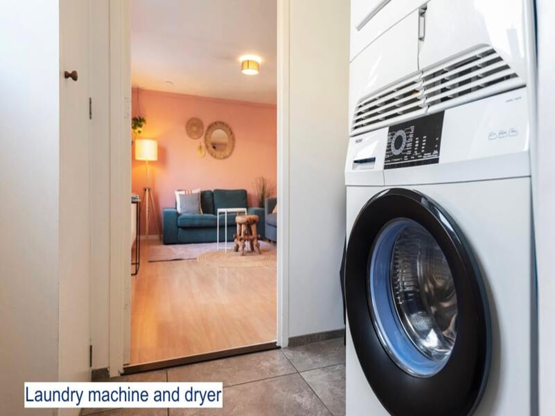 Vernieuwd familieappartement in Zandvoort met gratis parking, 7 min van het strand - foto 24
