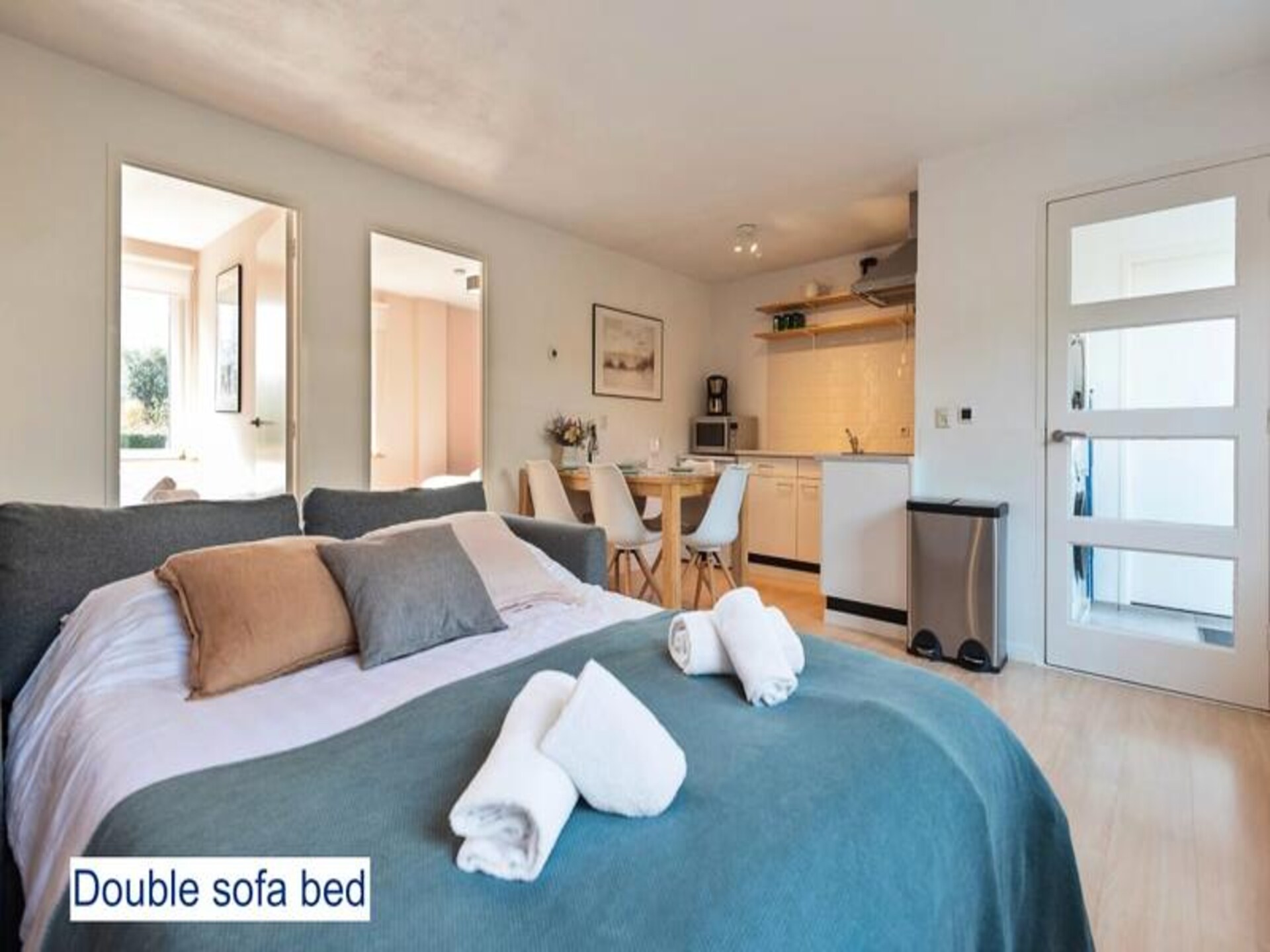 Vernieuwd familieappartement in Zandvoort met gratis parking, 7 min van het strand - foto 29