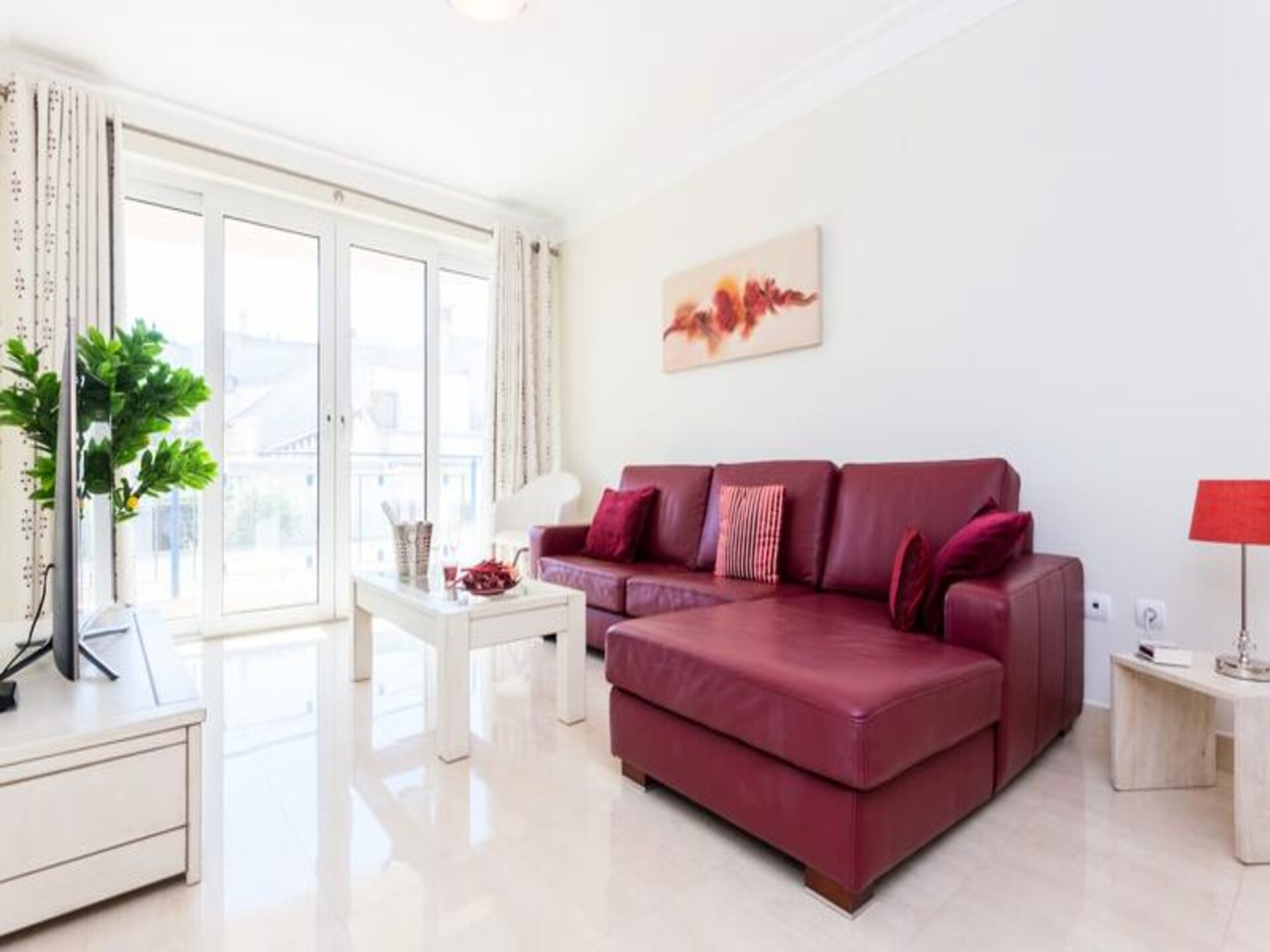 Luxe appartement aan Meia Praia met oceaanzicht en zwembad - foto 20