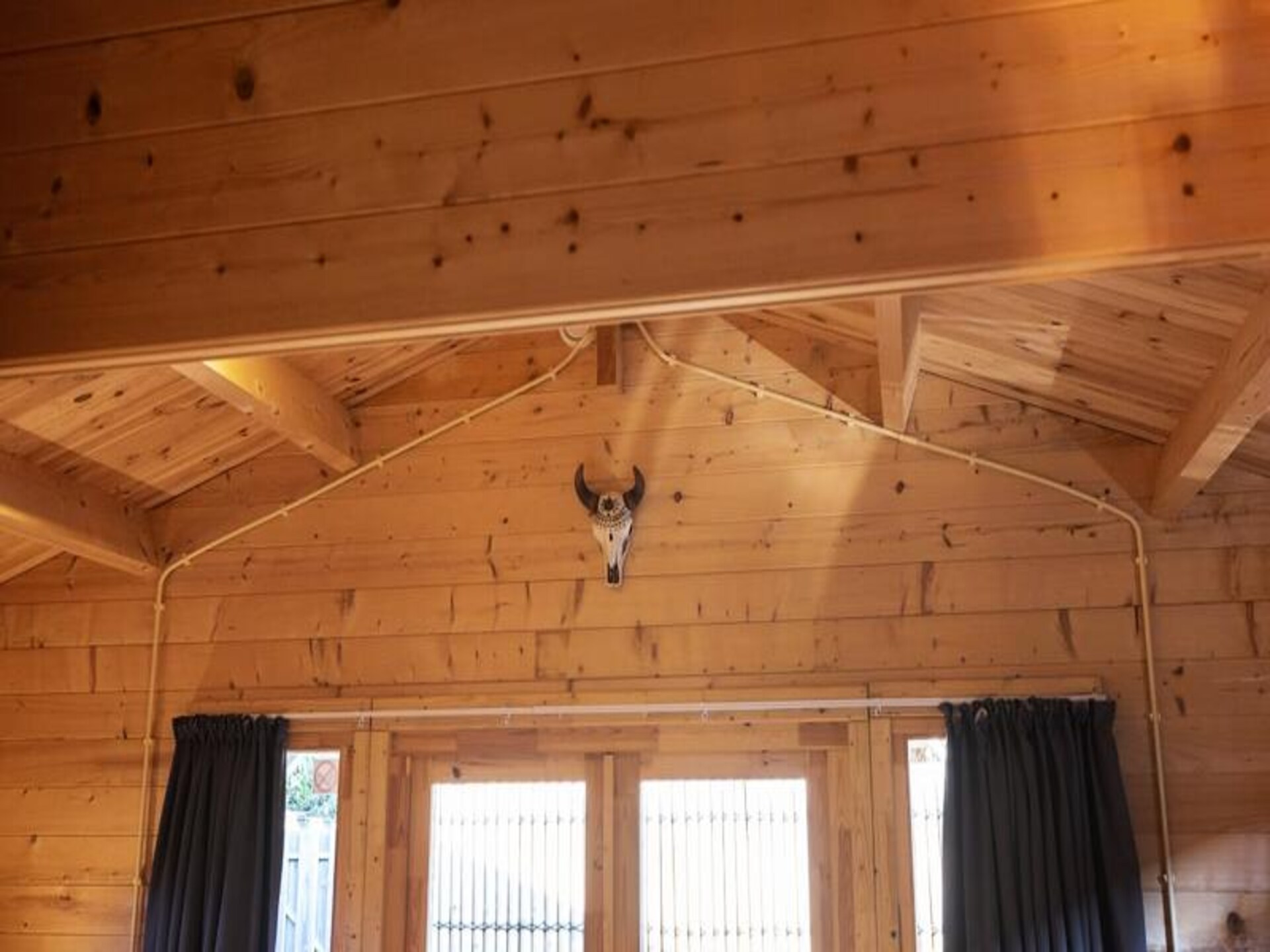 Sfeervolle houten lodge in Zandvoort, 250m van het strand - foto 10