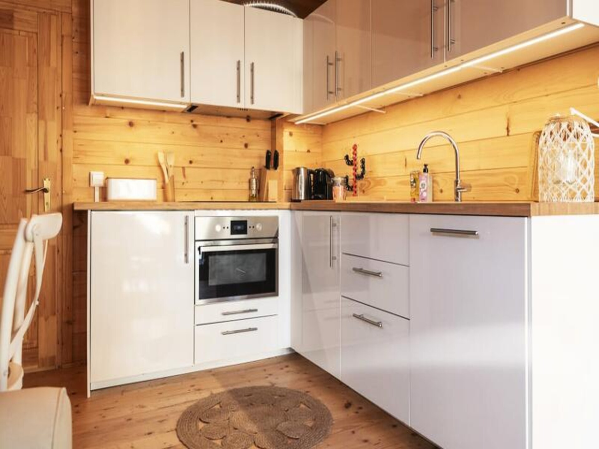 Sfeervolle houten lodge in Zandvoort, 250m van het strand - foto 17