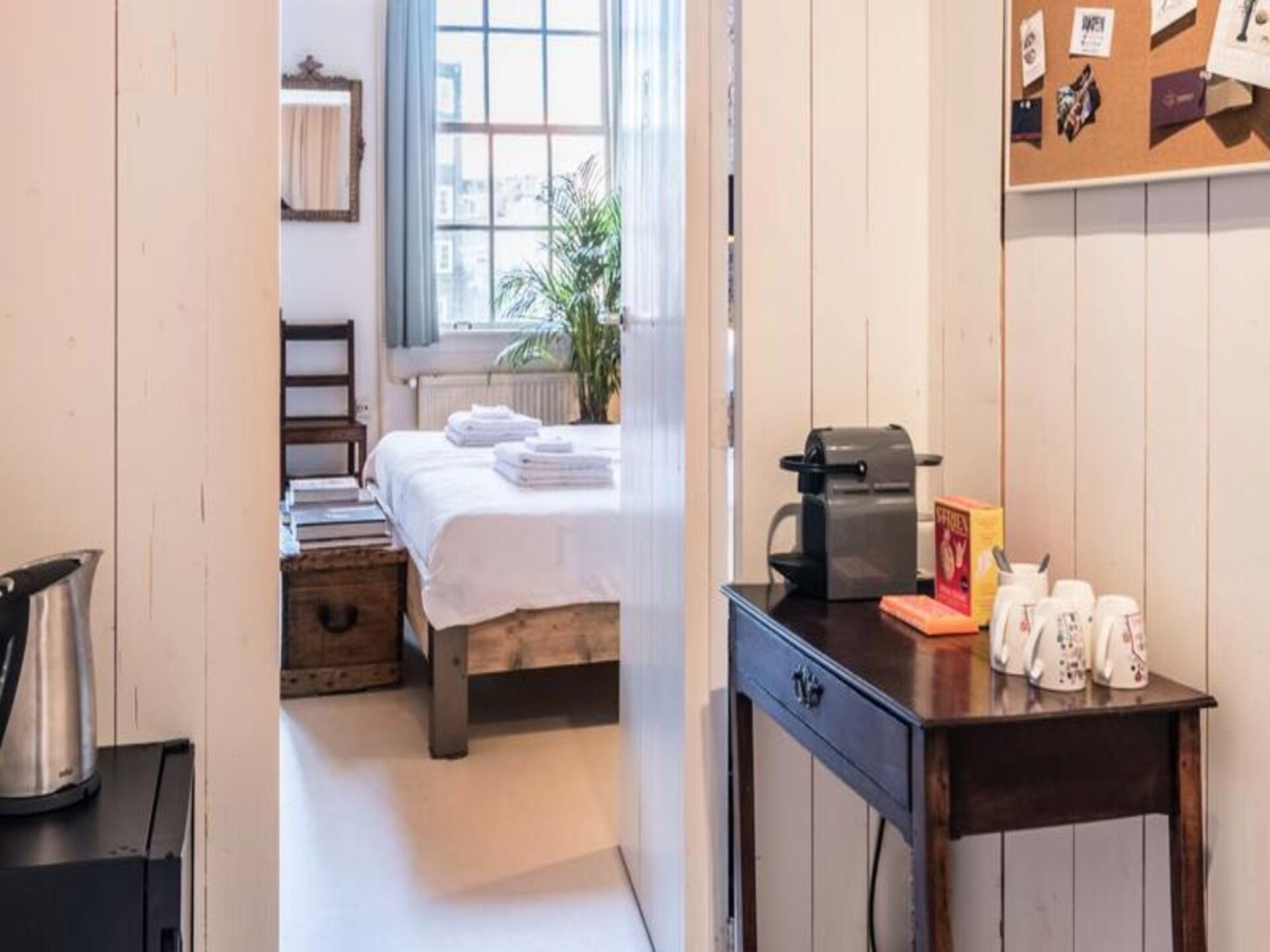 Historisch grachtenpand aan de Singel: stijlvolle 50m² kamer uit 1608 - foto 7