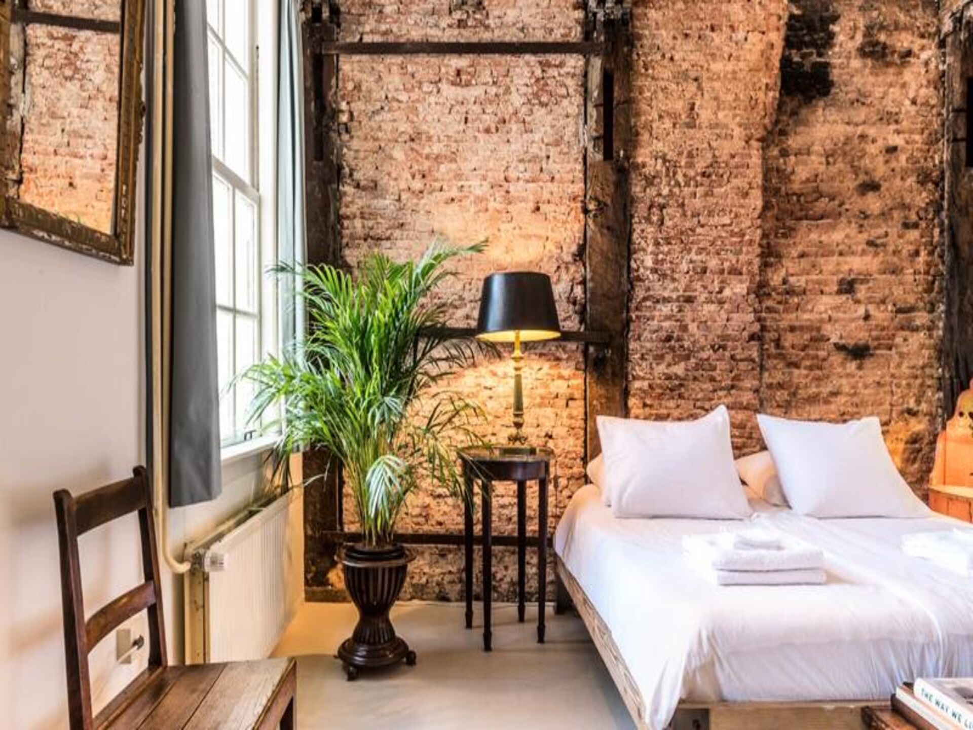 Historisch grachtenpand aan de Singel: stijlvolle 50m² kamer uit 1608 - foto 13