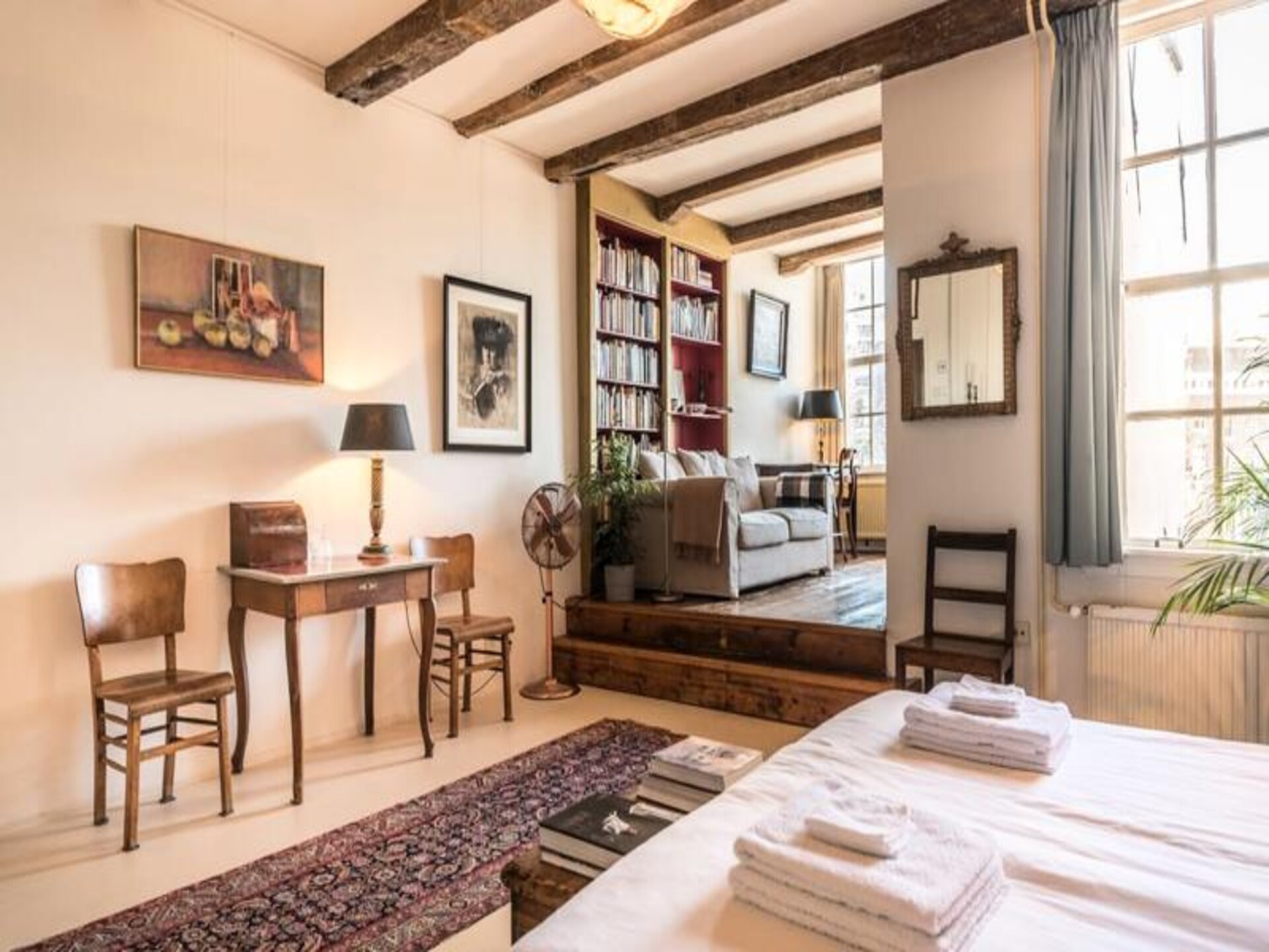 Historisch grachtenpand aan de Singel: stijlvolle 50m² kamer uit 1608 - foto 21