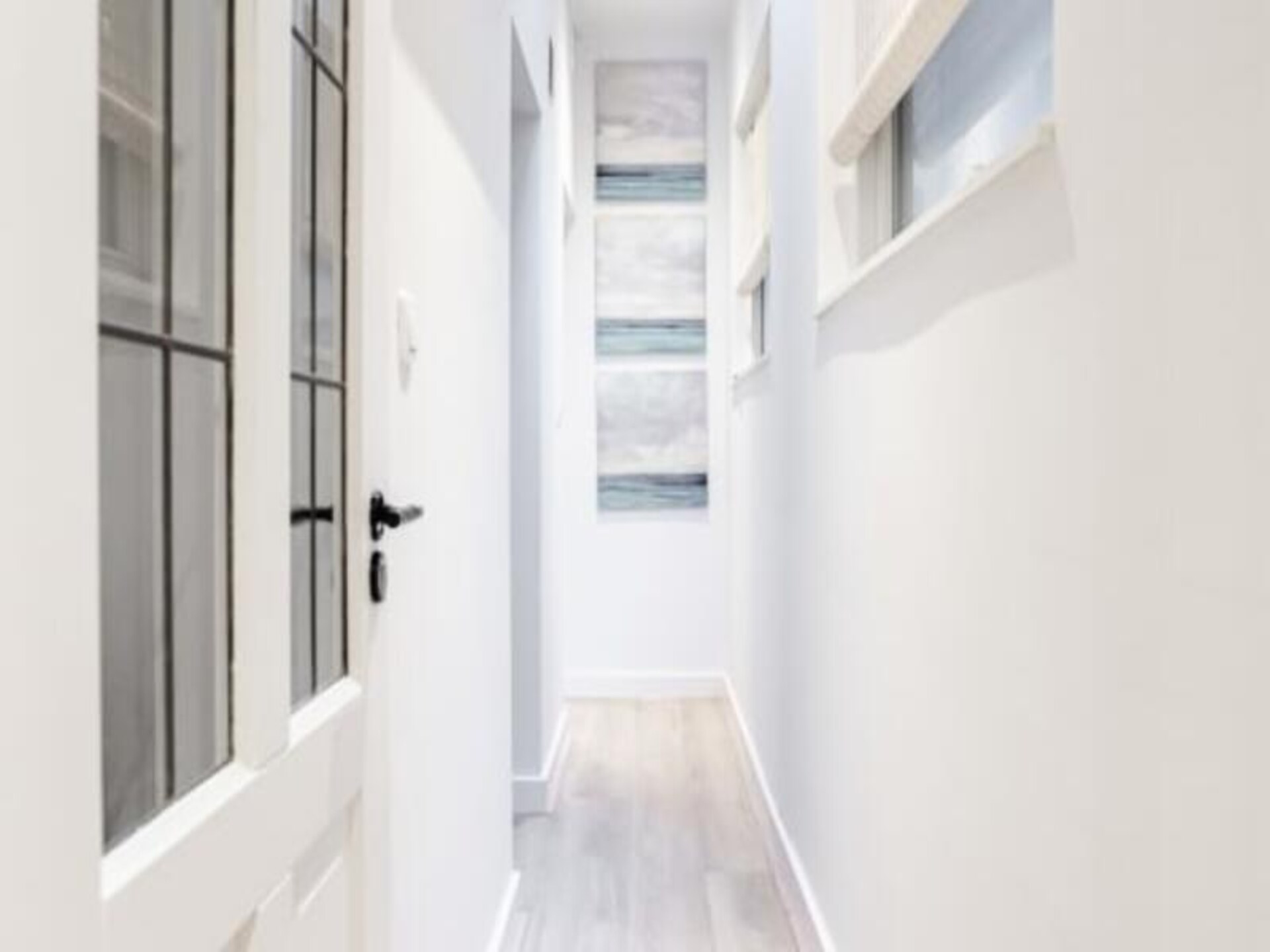 South Beach House: Modern appartement op begane grond, 250m van het strand - foto 19
