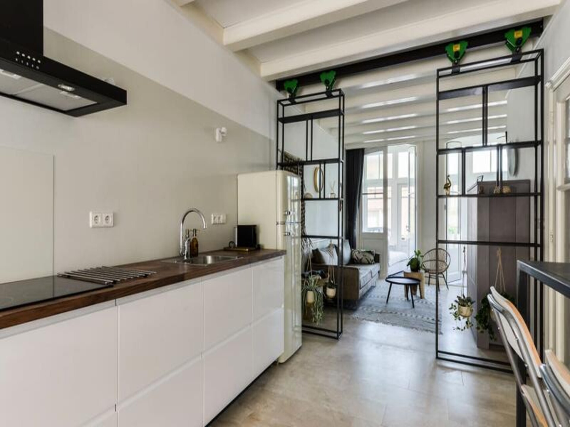 Lichte loft in hartje Zandvoort, 250m van strand en station - foto 15