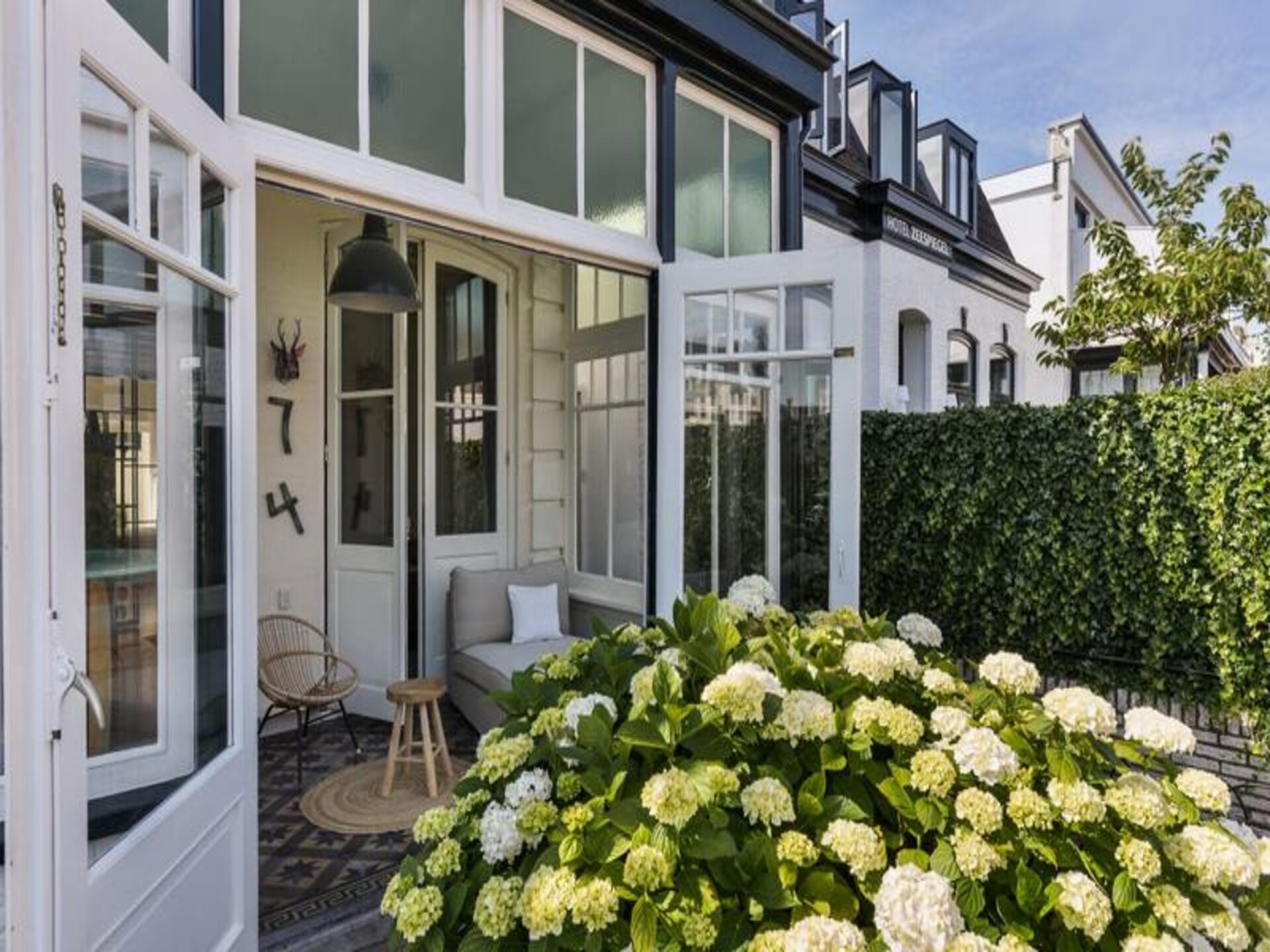 Lichte loft in hartje Zandvoort, 250m van strand en station - foto 16