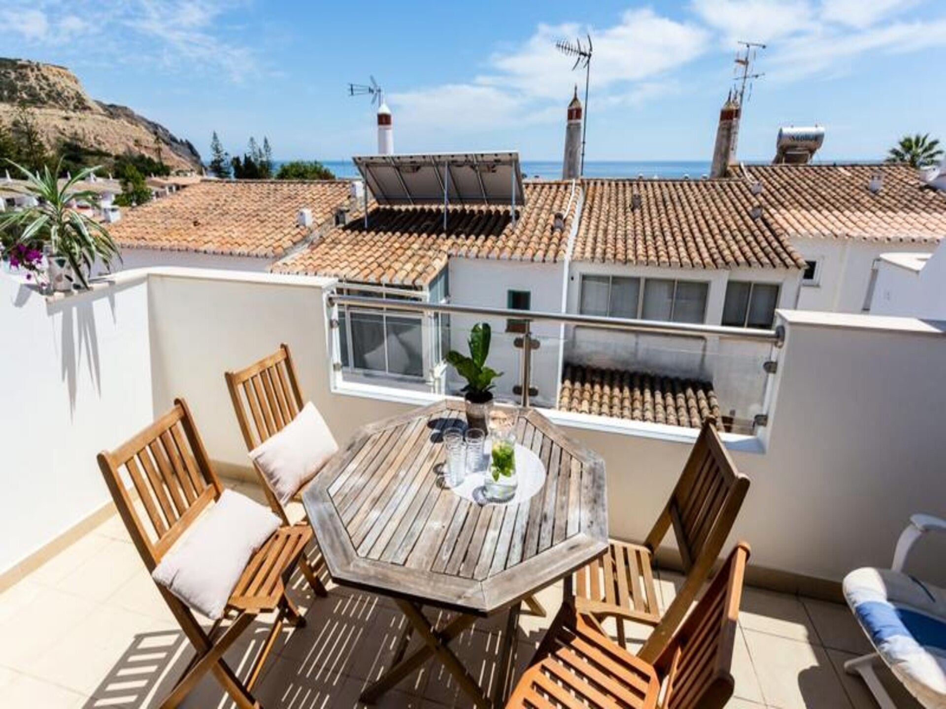 Licht appartement in Luz met dakterras en zeezicht op 2 minuten van het strand - foto 18