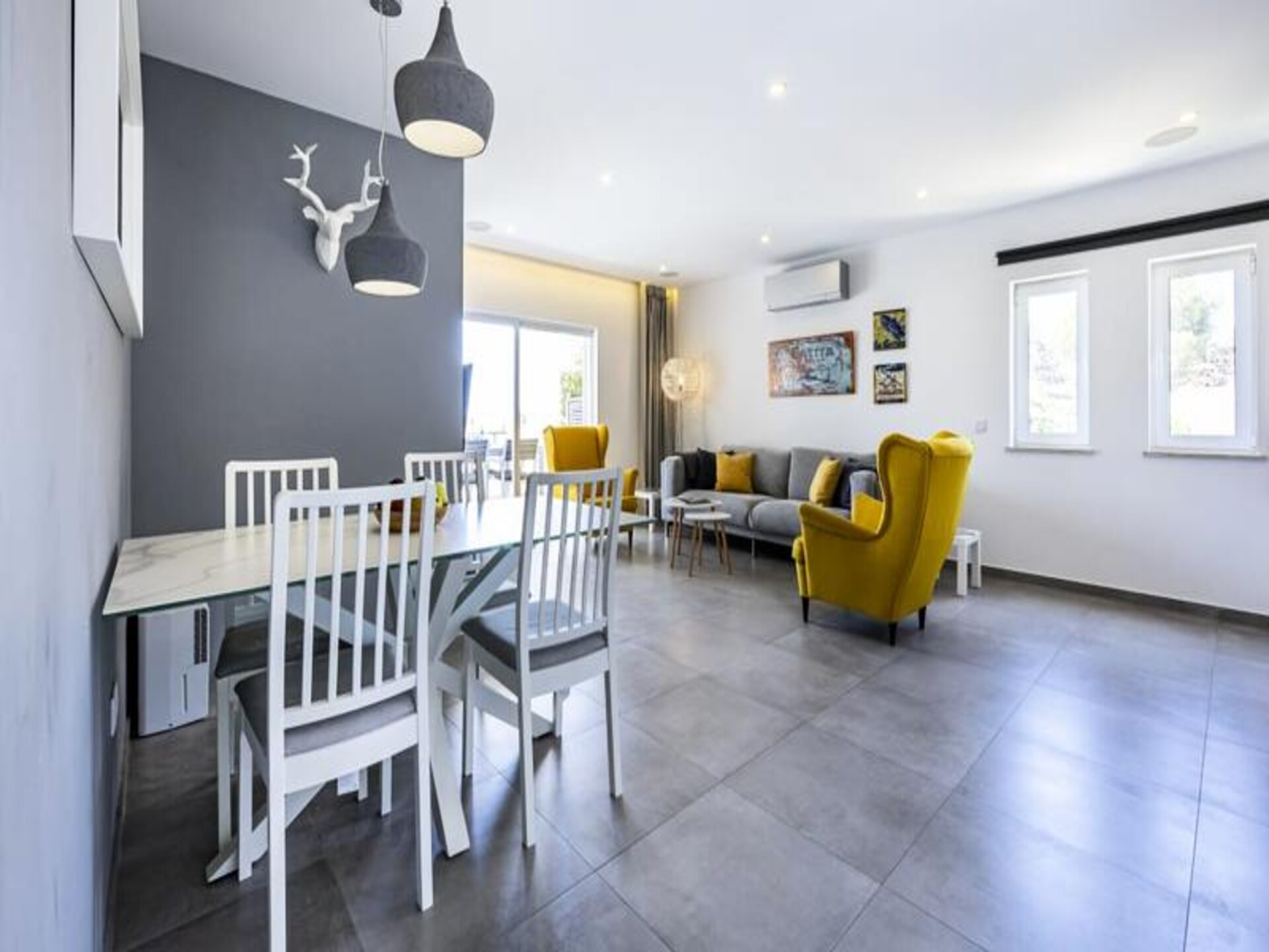 Licht appartement met 2 slaapkamers en oceaanzicht in Praia da Luz - foto 15