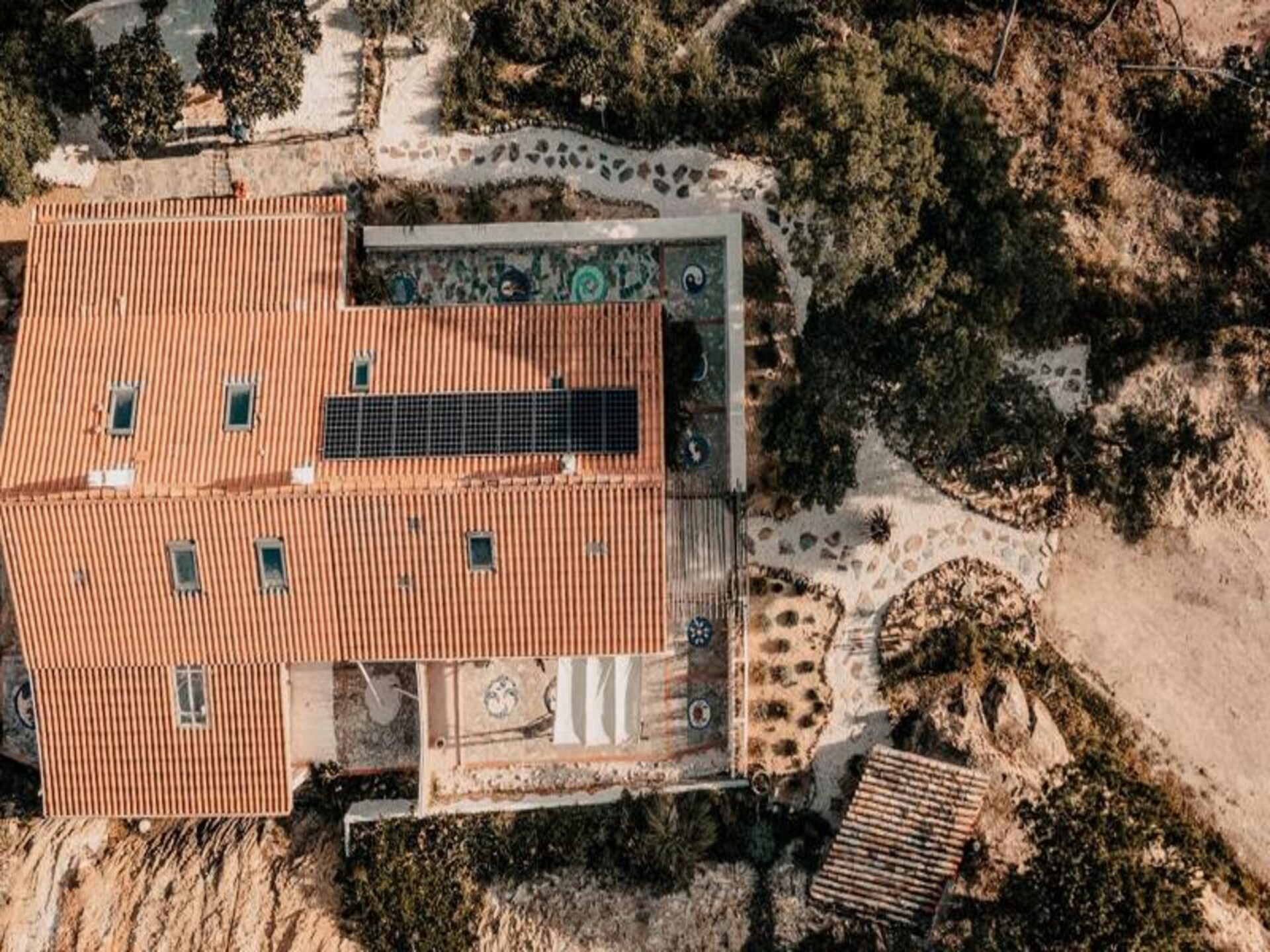Ziggurat Suite: Romantisch eco-verblijf met sauna & uitzicht bij Aljezur - foto 21
